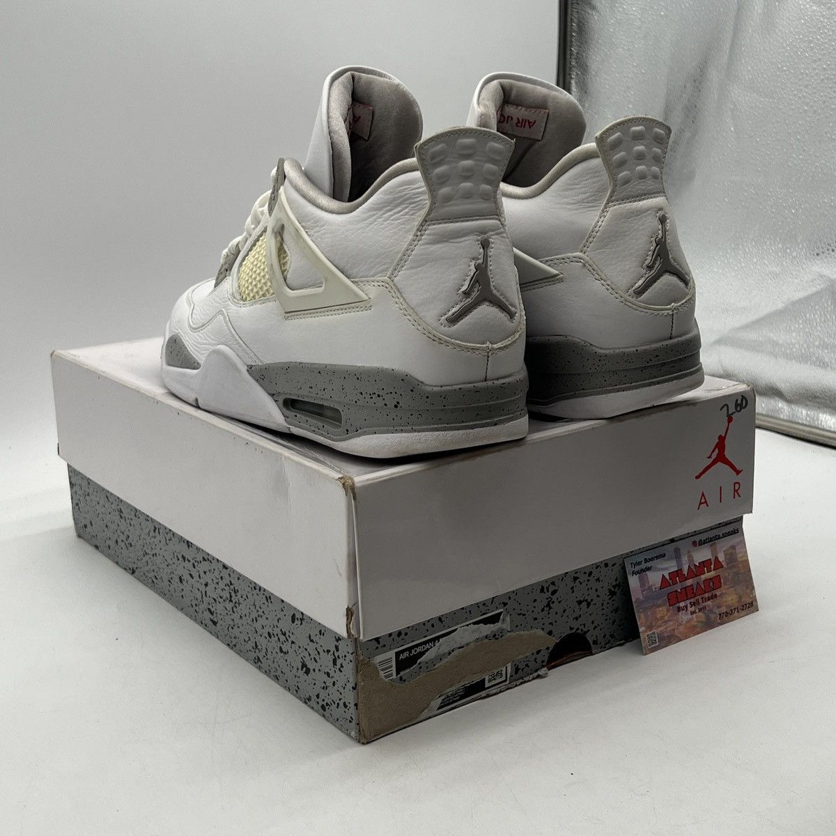 Jordan Brand Air Jordan 4 white Oreo Size US 11.5 / EU 44-45 - 4 Thumbnail
