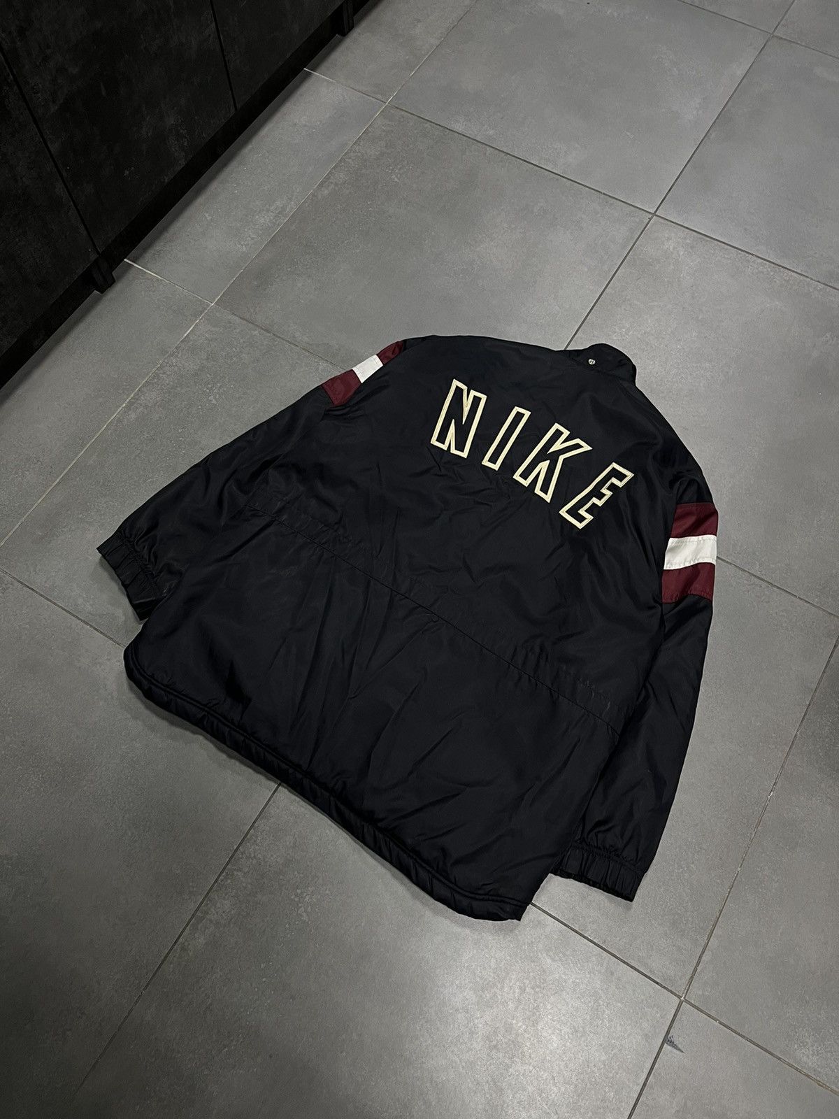 Nike × Vintage RARE Vintage Jacket Nike Big Logo Size US XL / EU 56 / 4 - 1 Thumbnail