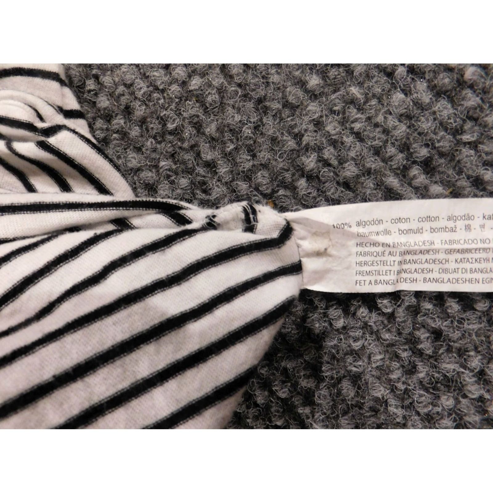 Zara Zara Blouse White Striped Knit Short Sleeve V-Neck Pullover Regular L Womens Dress Shirt Size L / US 10 / IT 46 - 6 Thumbnail