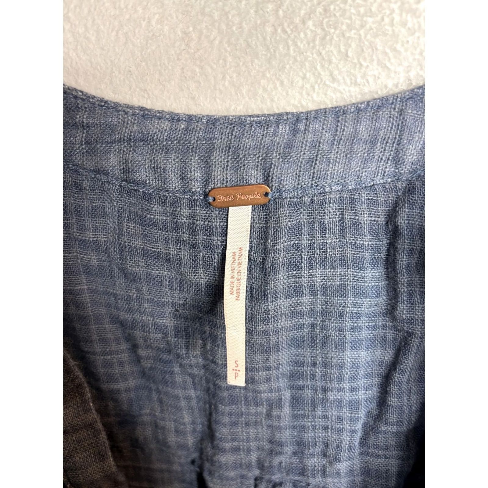 Free People VINTAGE Free People Shirt Plaid Boho Long Sleeve Lightweight Womens Small Frayed Hem Size S / US 4 / IT 40 - 3 Thumbnail