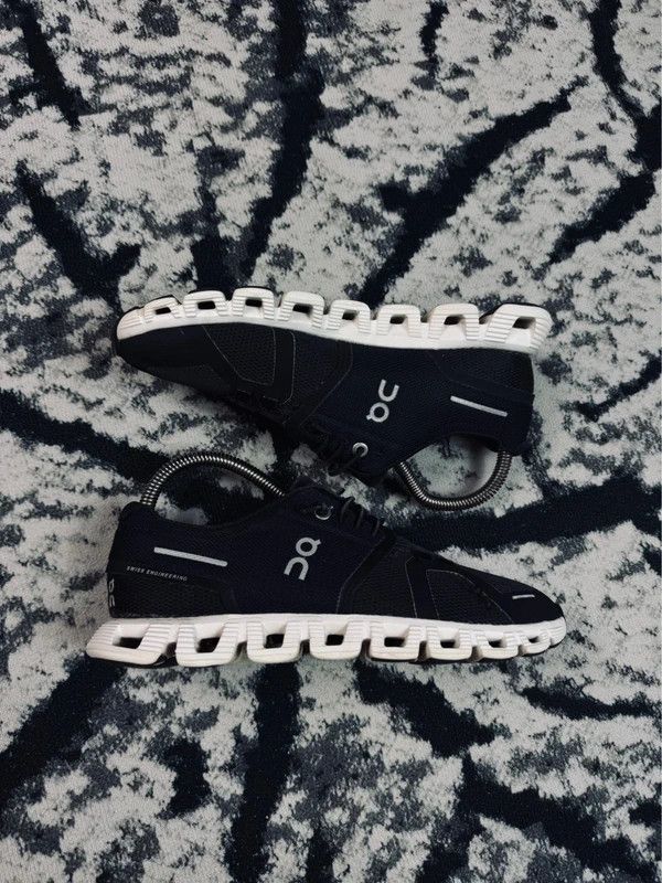 Other On Running Shoes Swiss Engineering Black White 37 Size US 7 / IT 37 - 2 Thumbnail
