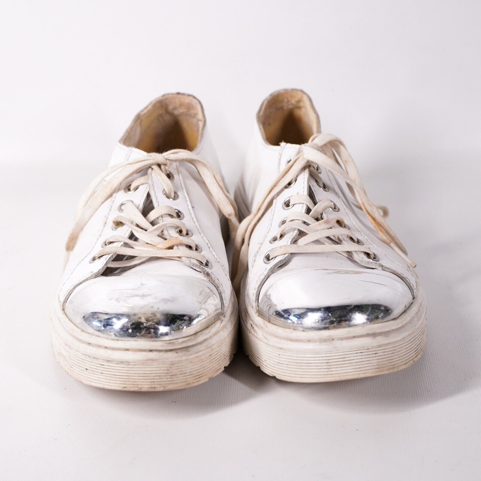 Dr. Martens Dr. Martens Platform Low Top Sneakers Women 9 Casual Shoes Size US 9 / IT 39 - 2 Thumbnail