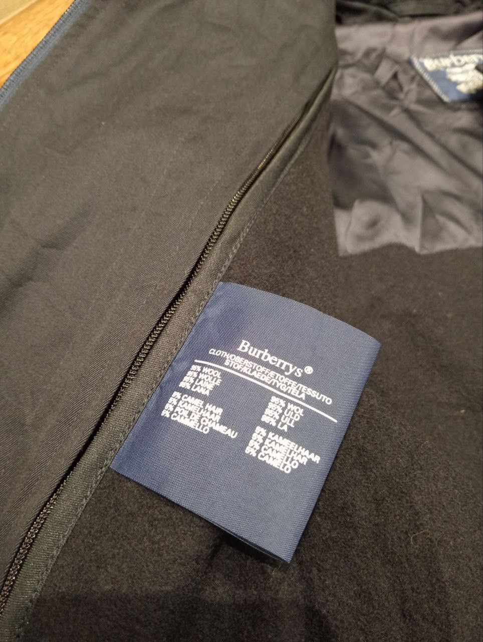 Burberry Prorsum VINTAGE BURBERRYS COTTON POLY TRENCH JACKET - NAVY Size US L / EU 52-54 / 3 - 10 Thumbnail