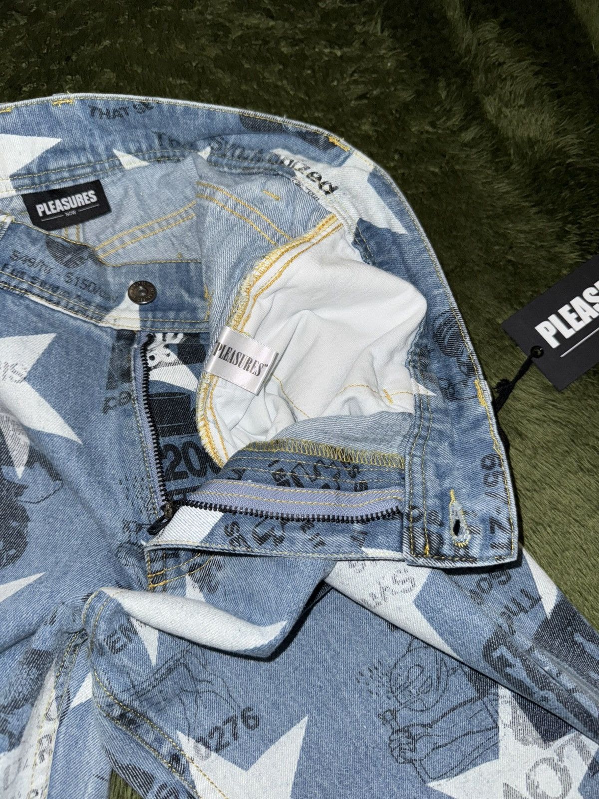 Pleasures [32] Pleasures star printed poppy denim pants light indigo Size US 32 / EU 48 - 4 Thumbnail