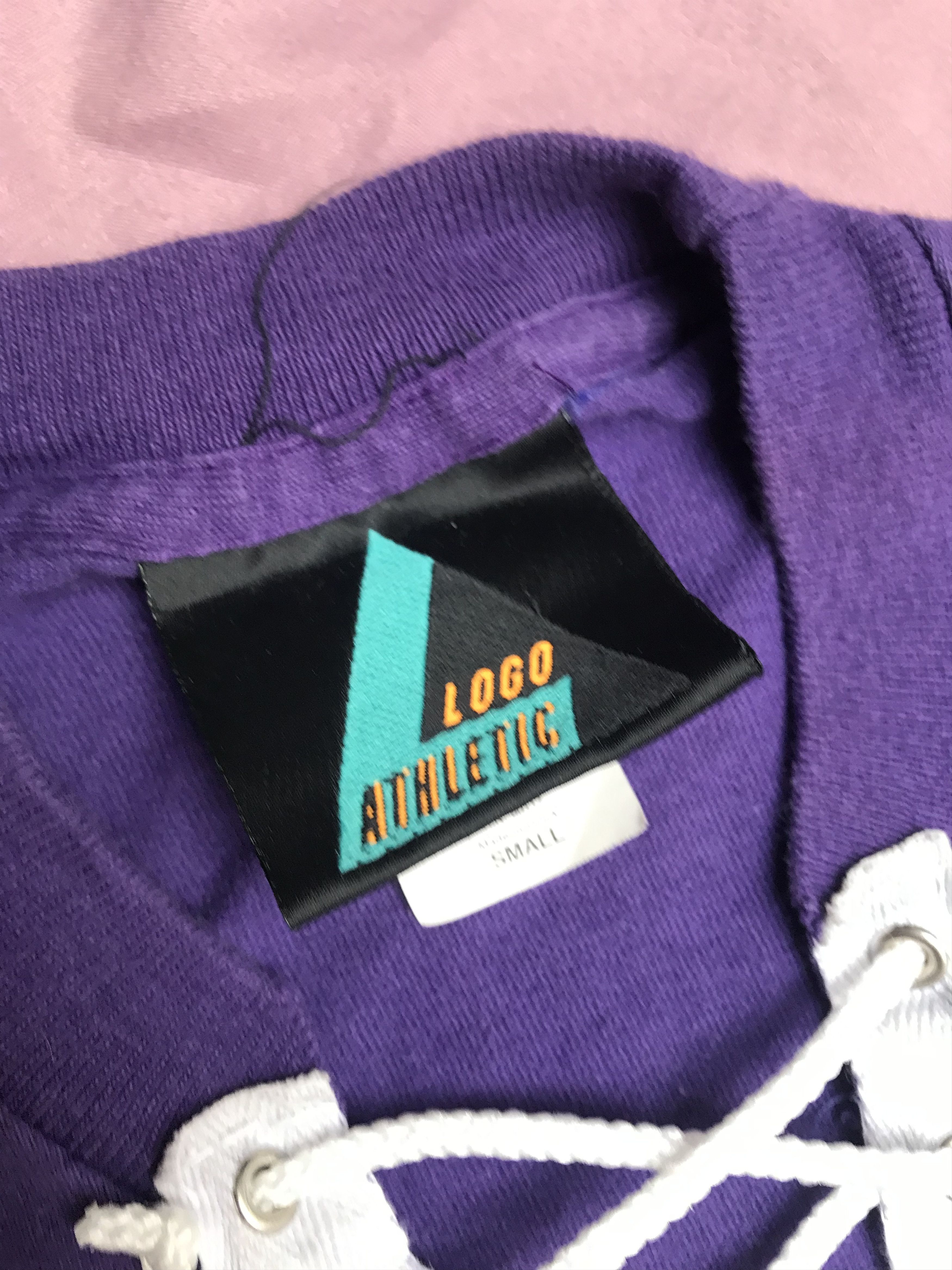 Logo Athletic 1992 NFL VINTAGE MADE IN USA minnesota vikings tshirt Size US S / EU 44-46 / 1 - 7 Thumbnail