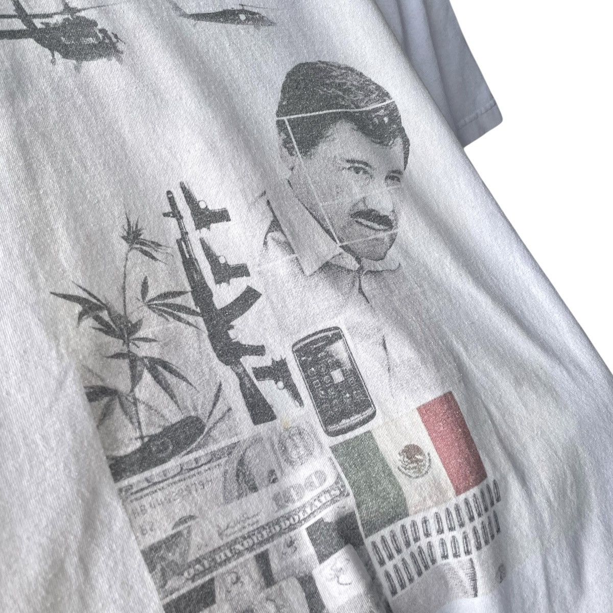 Alstyle El Chapo Joaquín Guzmán Mexican Criminal Photo Tee Size US L / EU 52-54 / 3 - 4 Thumbnail