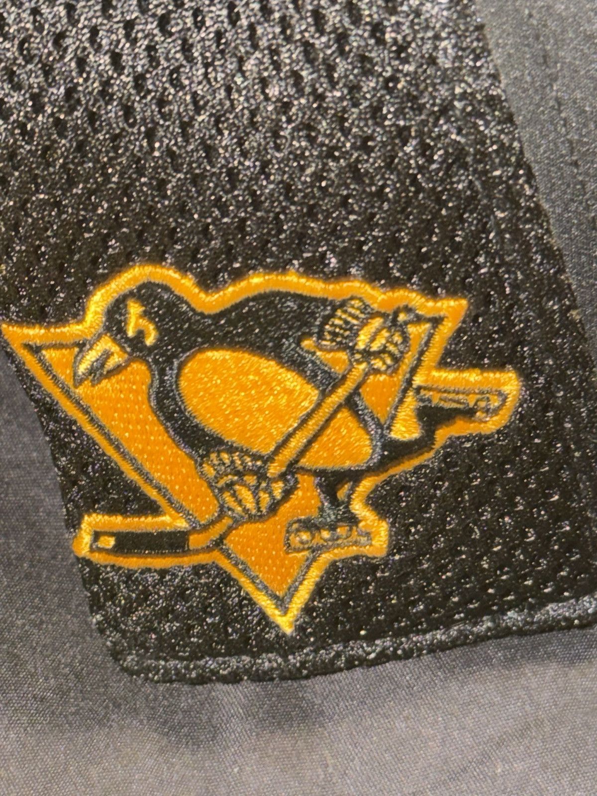NHL Fanatics NHL Hockey Pittsburgh Penguins Fitted Hat Men M/L Size ONE SIZE - 4 Thumbnail