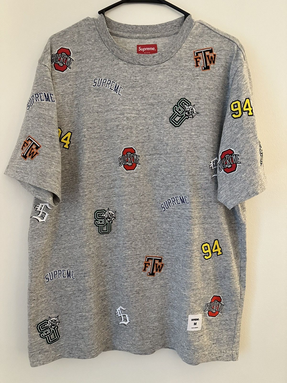 Supreme Supreme University S/S Top Tee Size US M / EU 48-50 / 2 - 1 Thumbnail