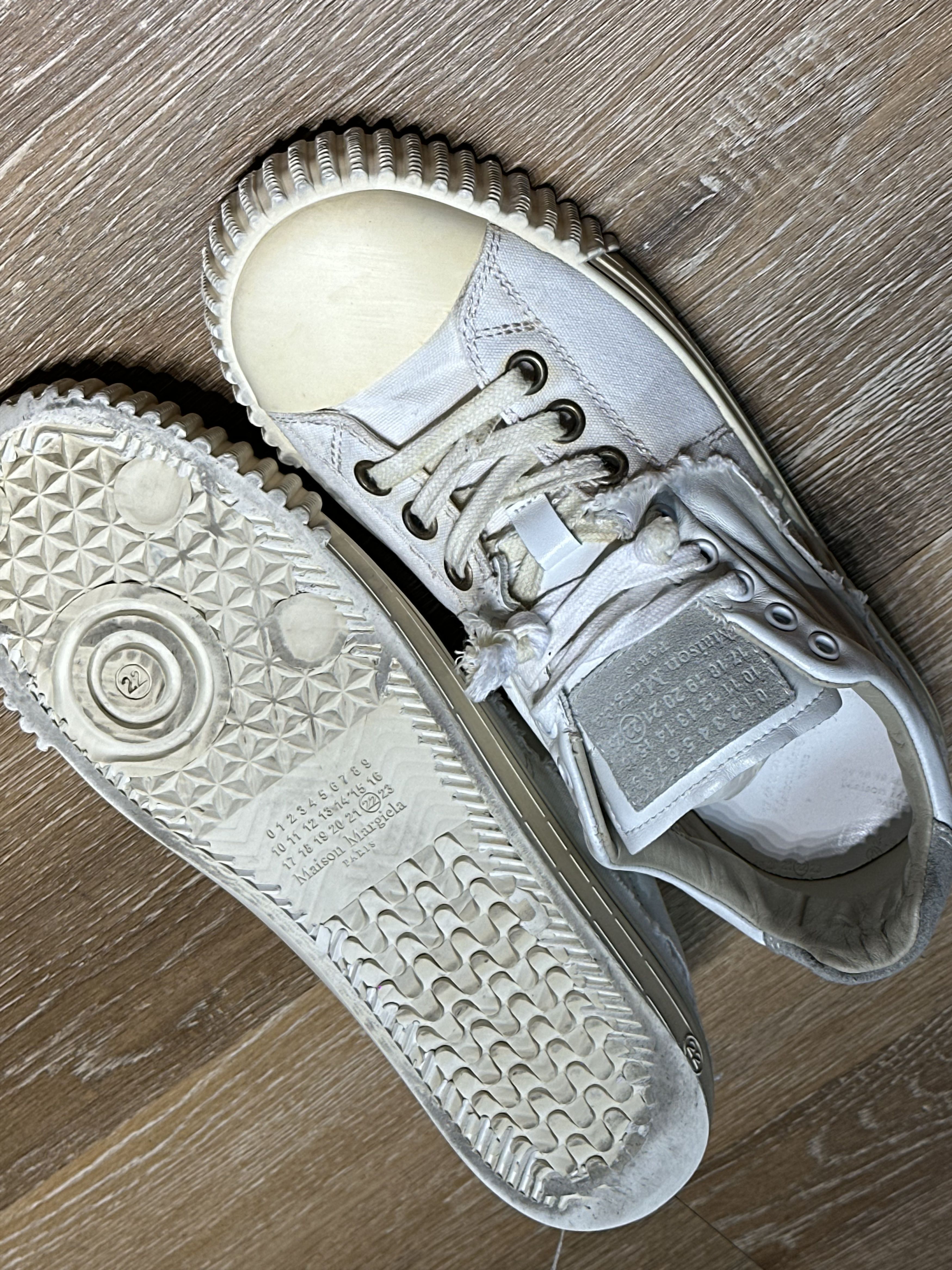 Maison Margiela Maison Margiela Evolution White Size US 8 / EU 41 - 17 Thumbnail