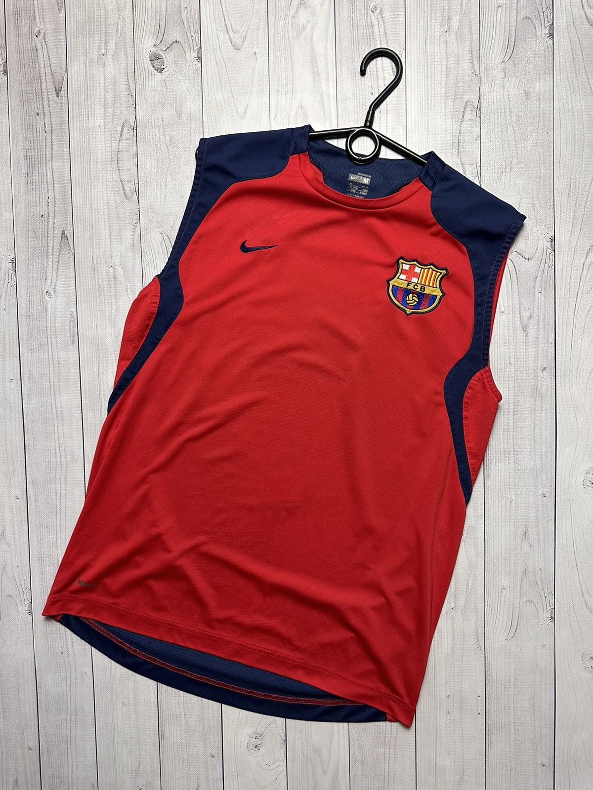 Nike × Vintage Vintage Nike Barcelona soccer jersey size M logo rare Size US M / EU 48-50 / 2 - 1 Thumbnail