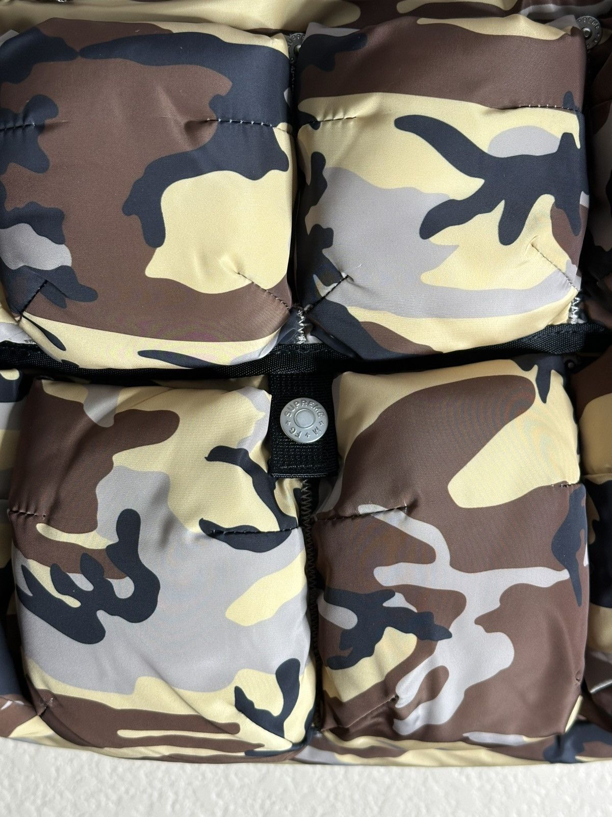 Supreme Supreme Marithe Francois Girbaud Pokachu Puffer Tote Bag Size ONE SIZE - 4 Thumbnail