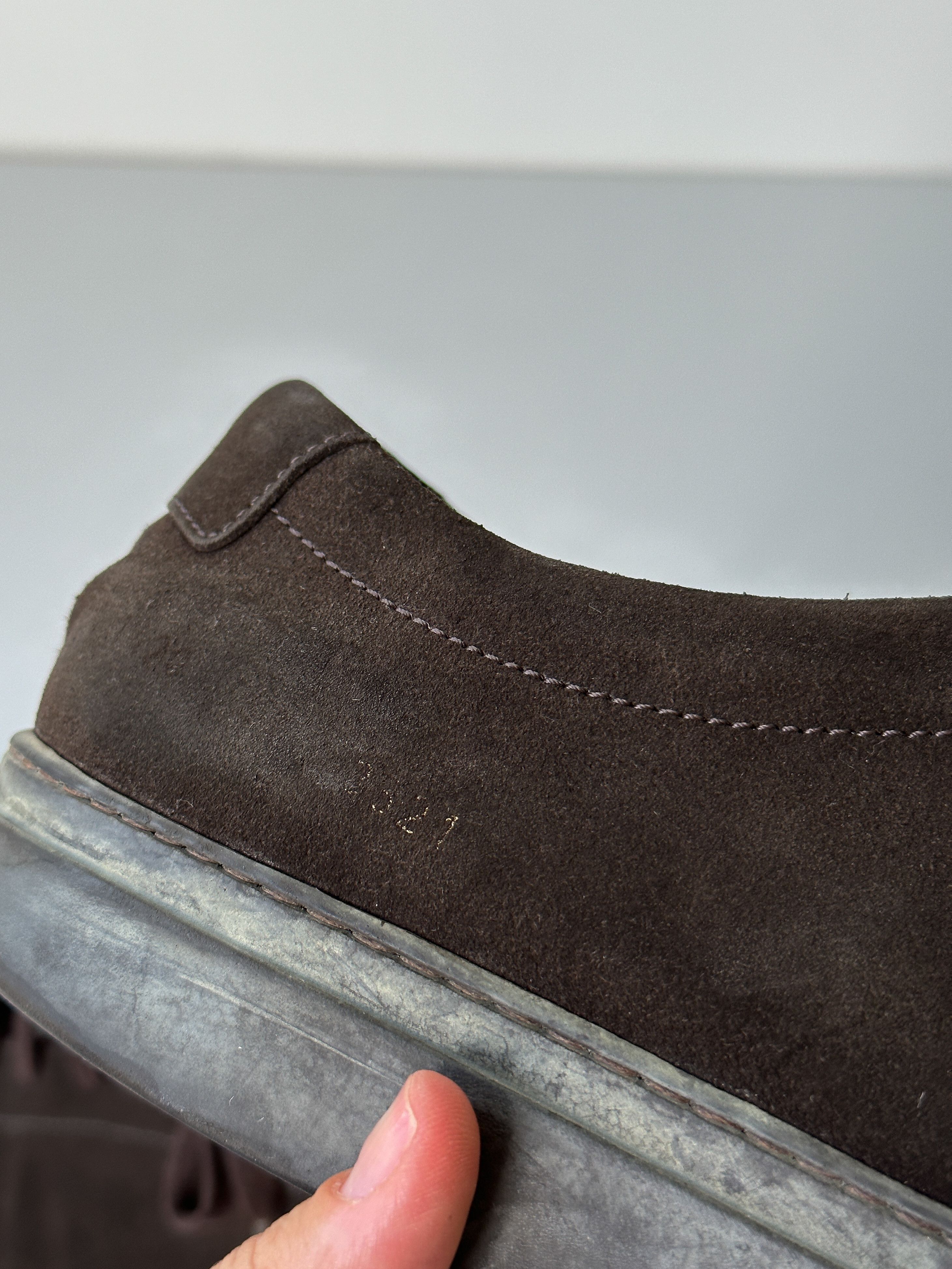 Common Projects Common Projects Suede Low Top Sneakers Size US 8.5 / EU 41-42 - 9 Thumbnail
