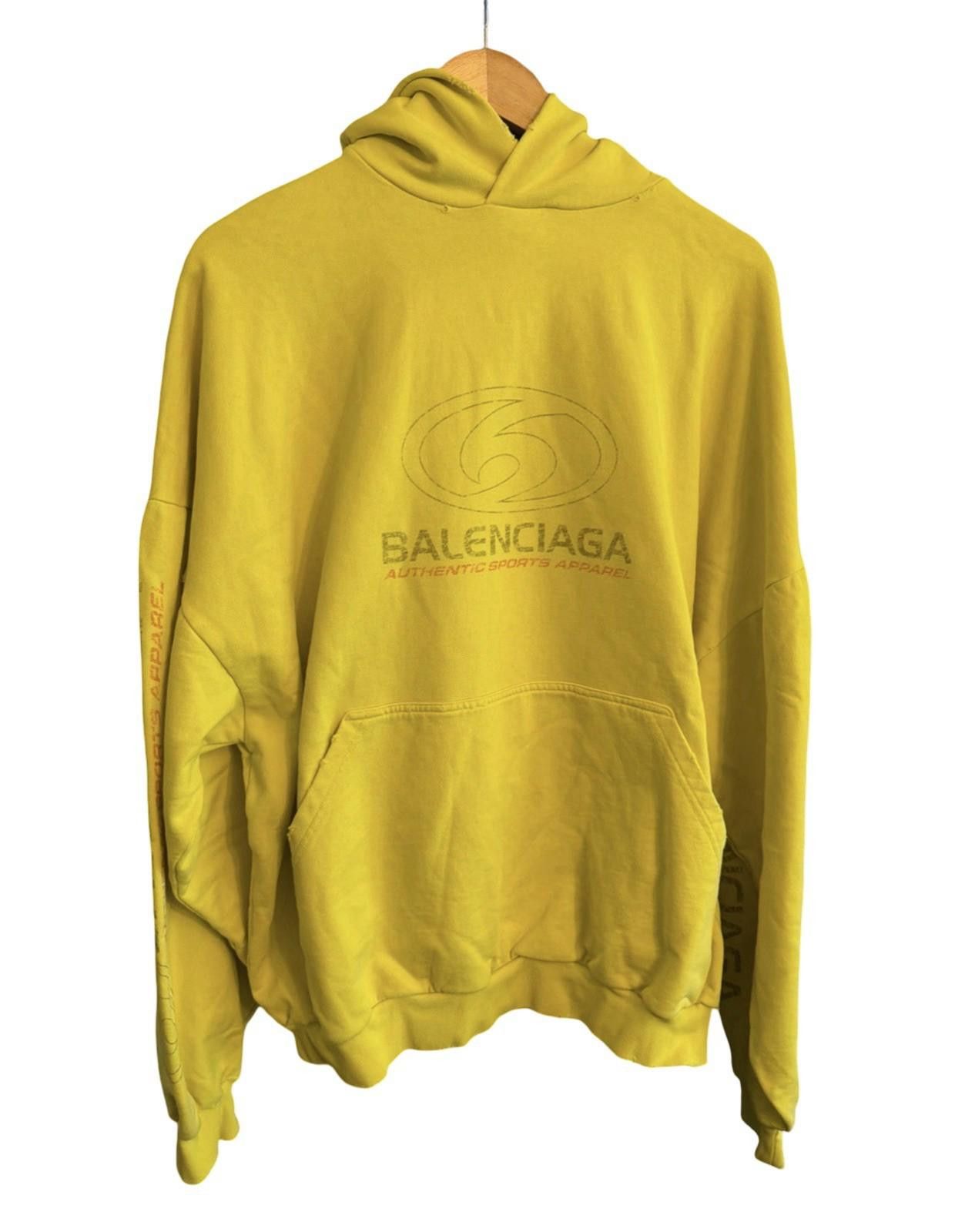 Balenciaga Balenciaga Surfer Hoodie Yellow Size 2 Fits L New $1250 Size US L / EU 52-54 / 3 - 1 Thumbnail