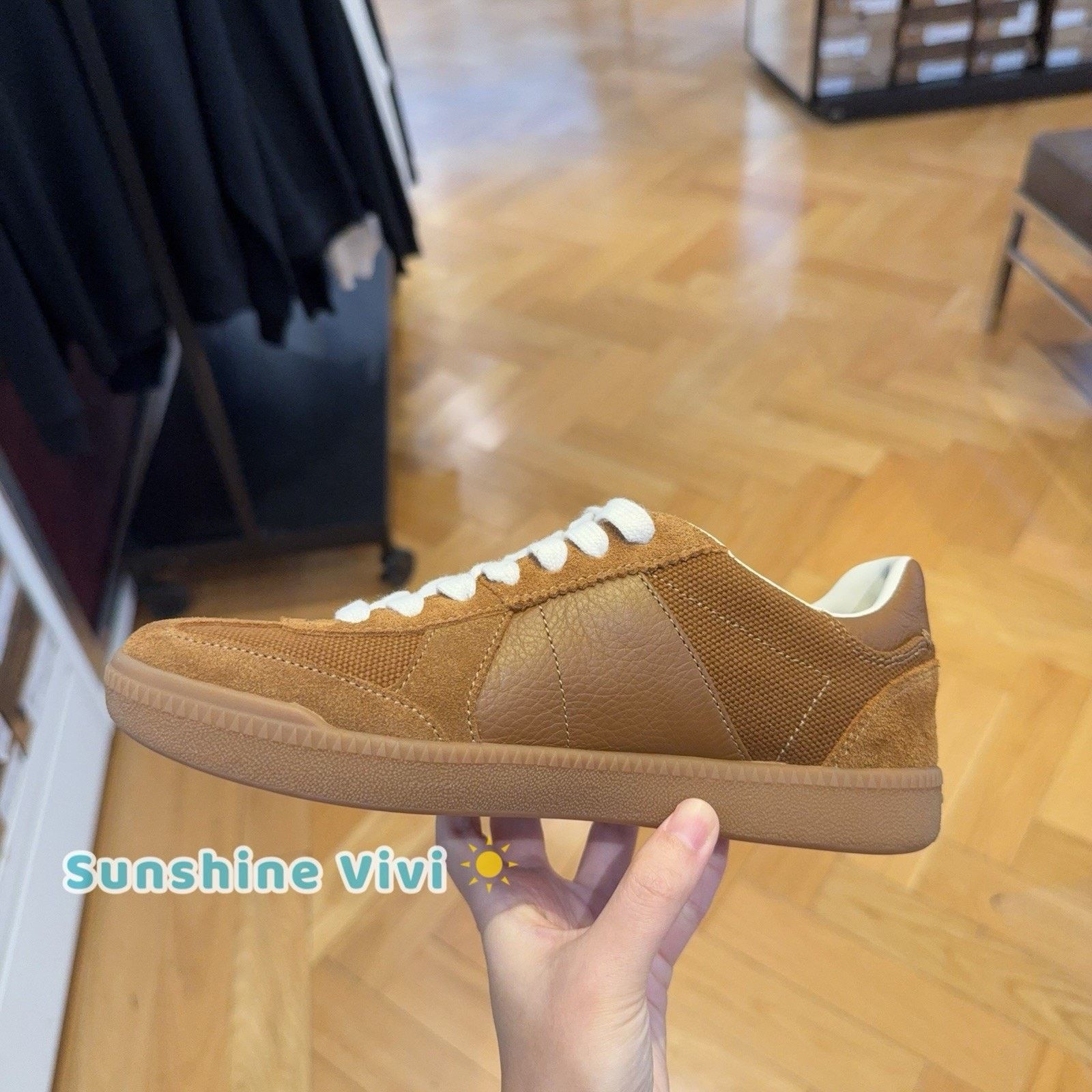 Coach NWT Coach Women's Ellis Sneaker Shoes CBX21 Shadow Brown Size US 6 / IT 36 - 2 Thumbnail