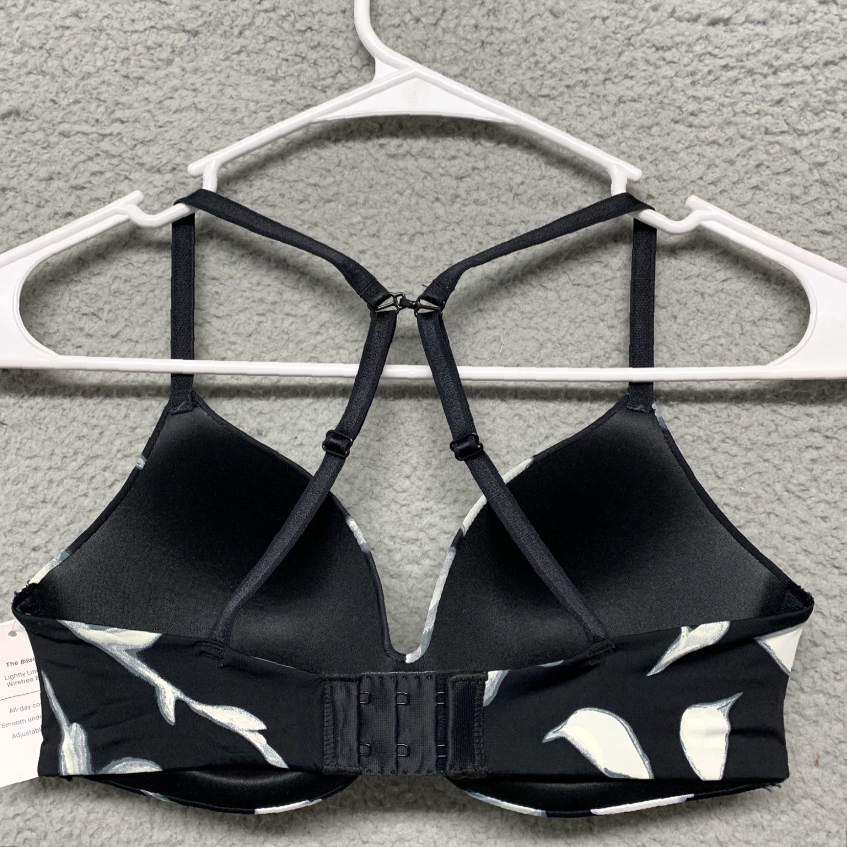Vintage Auden Bra 32C Black Green Floral Lined Soft Wirefree Adjustable Straps NWT Size ONE SIZE - 3 Thumbnail