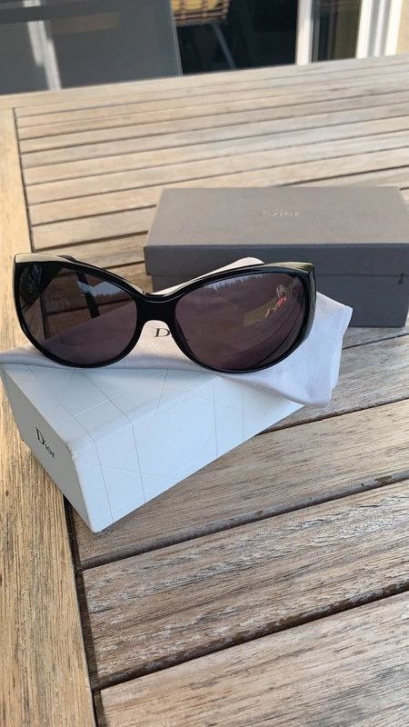 Dior × John Galliano × Vintage Christian Dior Sunglasses Patterns Mask Shield Sport Logo Size ONE SIZE - 4 Thumbnail