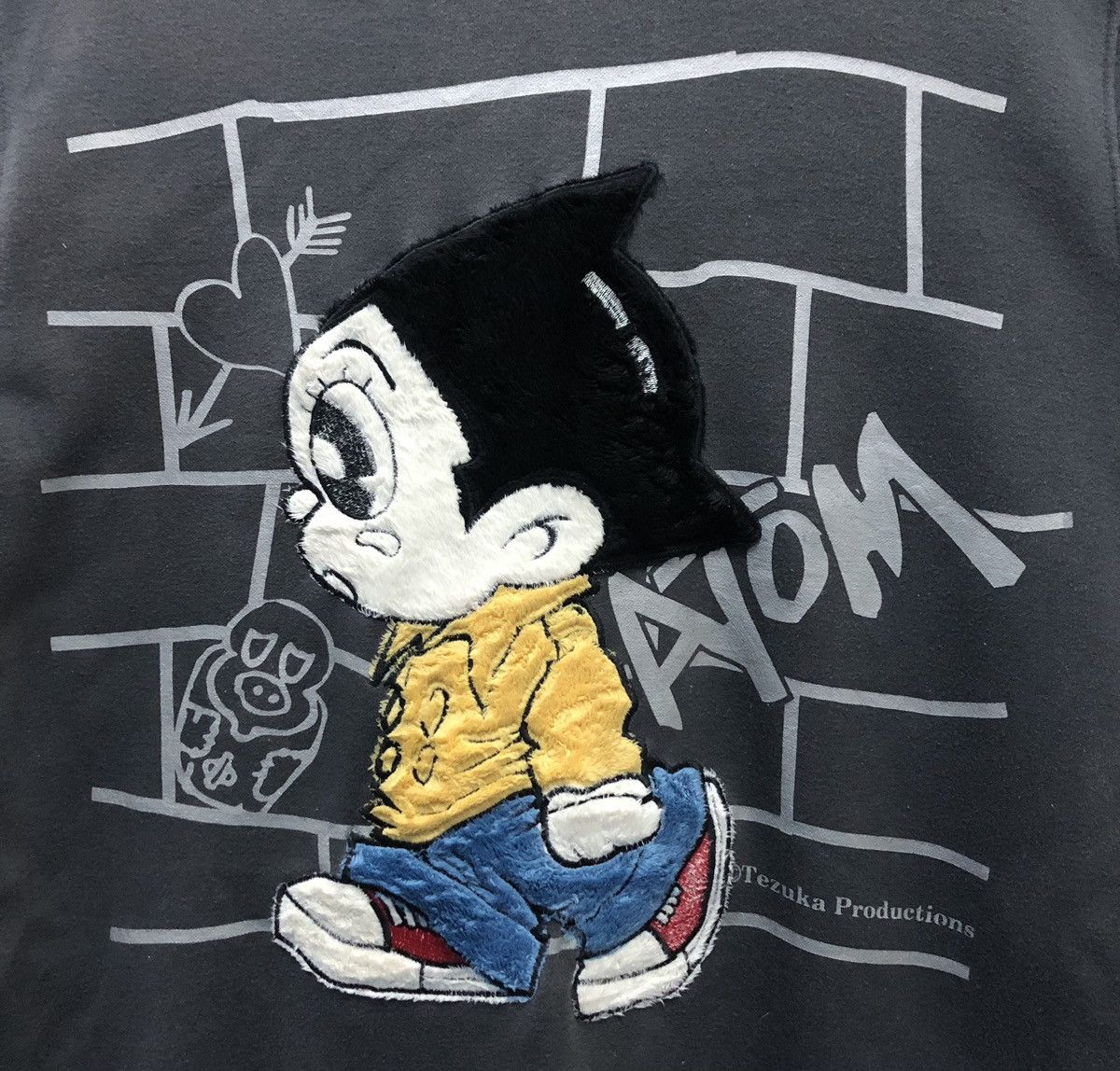 Anime Vintage Tezuka Production Atom Astro Boy Hoodie Size US L / EU 52-54 / 3 - 3 Thumbnail