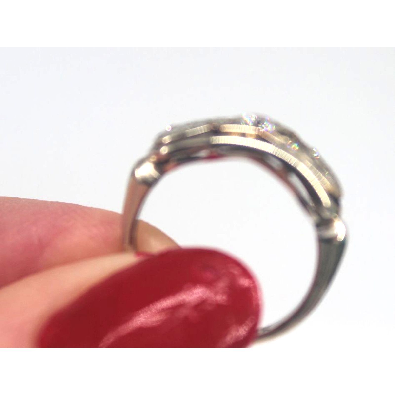 Other MCM 14k White Gold 1/4 CT Diamond Wedding Band • Size 5 Size ONE SIZE - 4 Thumbnail