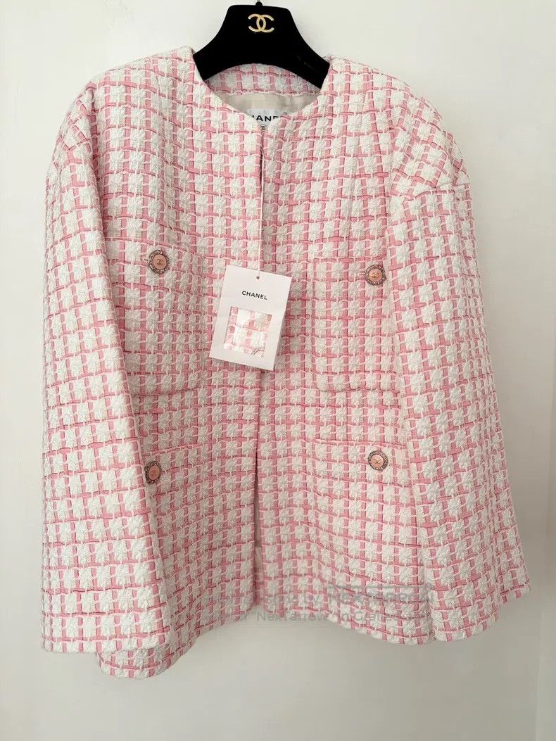 Chanel Chanel Popular pink and white plaid tweed jacket in spring Size XXS / US 00 / IT 34 - 1 Thumbnail