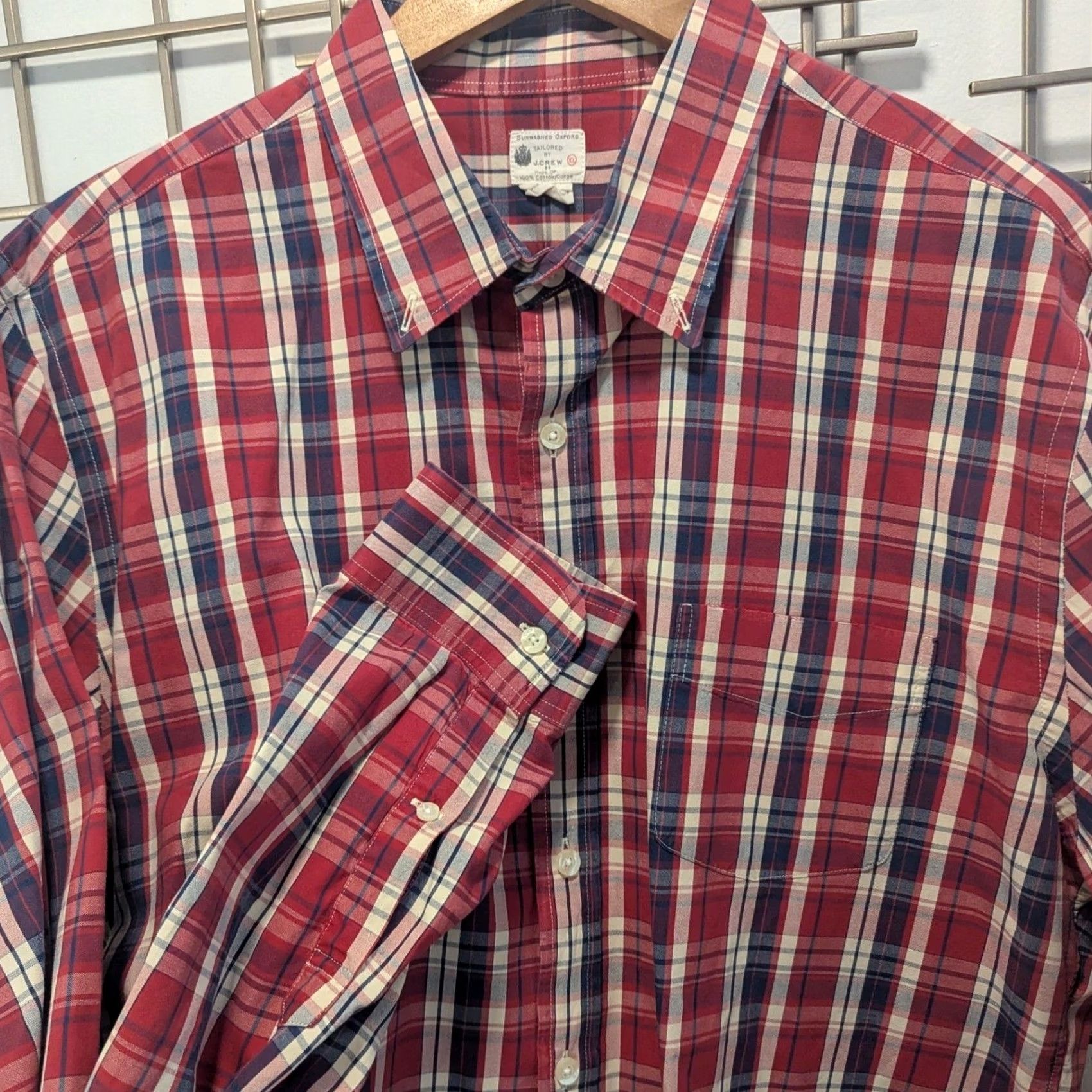 J.Crew J. Crew Sunwashed Oxford Plaid Button-Down Shirt Mens XL Red Blue White Cotton, Long Sleeve, Button-Up, Classic Fit, Chest Pocket, Casual Workwear Size US XL / EU 56 / 4 - 2 Thumbnail