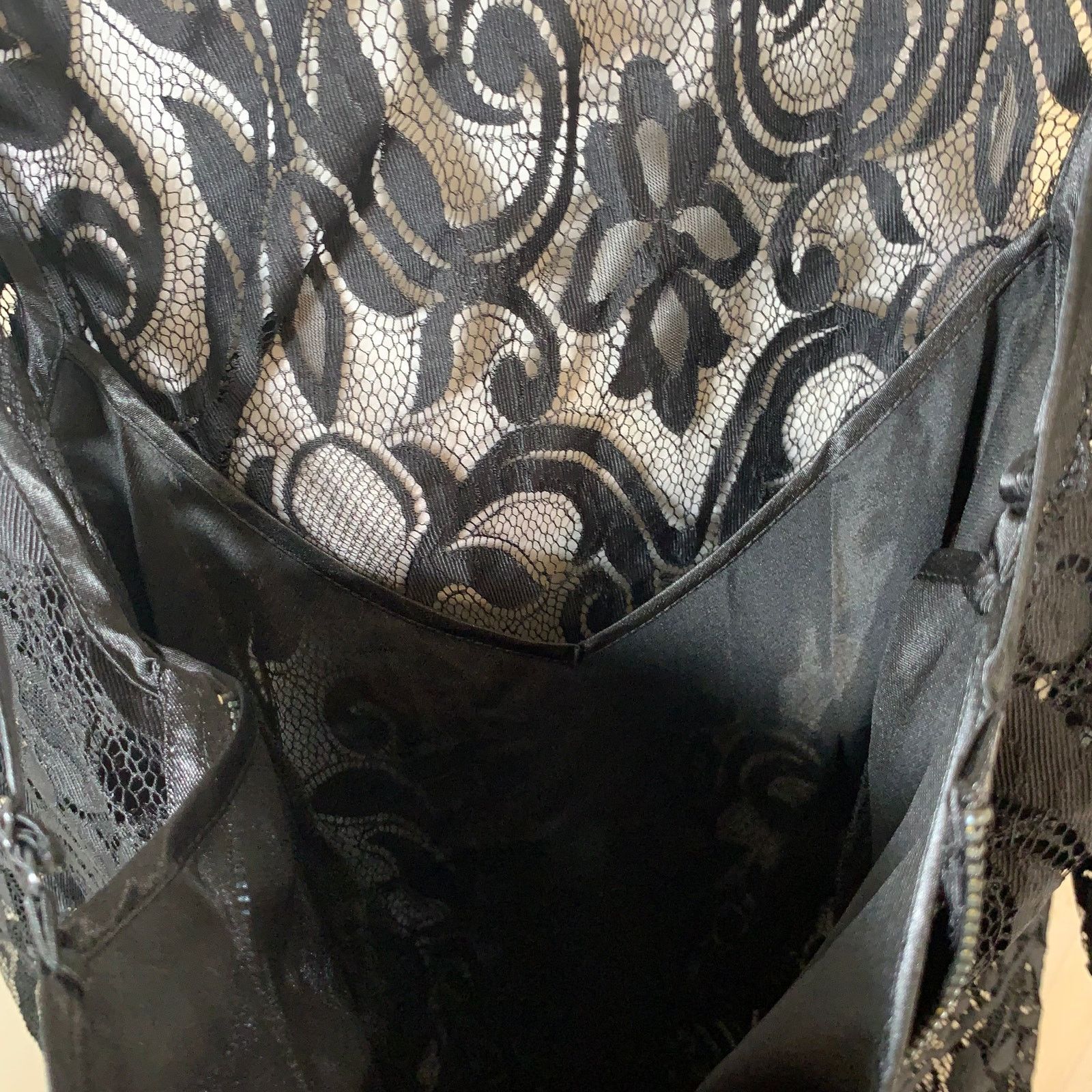 Laundry by Shelli Segal Laundry by Shelli Segal Black Lace Dress size 4 Size S / US 4 / IT 40 - 4 Thumbnail