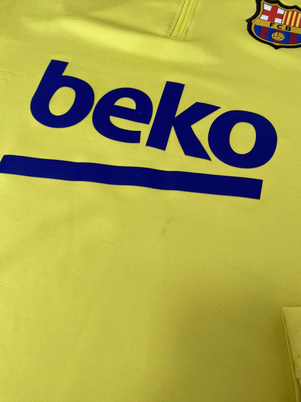 Nike Nike F.C. Barcelona Yellow Training Jersey Long Sleeve Size US S / EU 44-46 / 1 - 6 Thumbnail