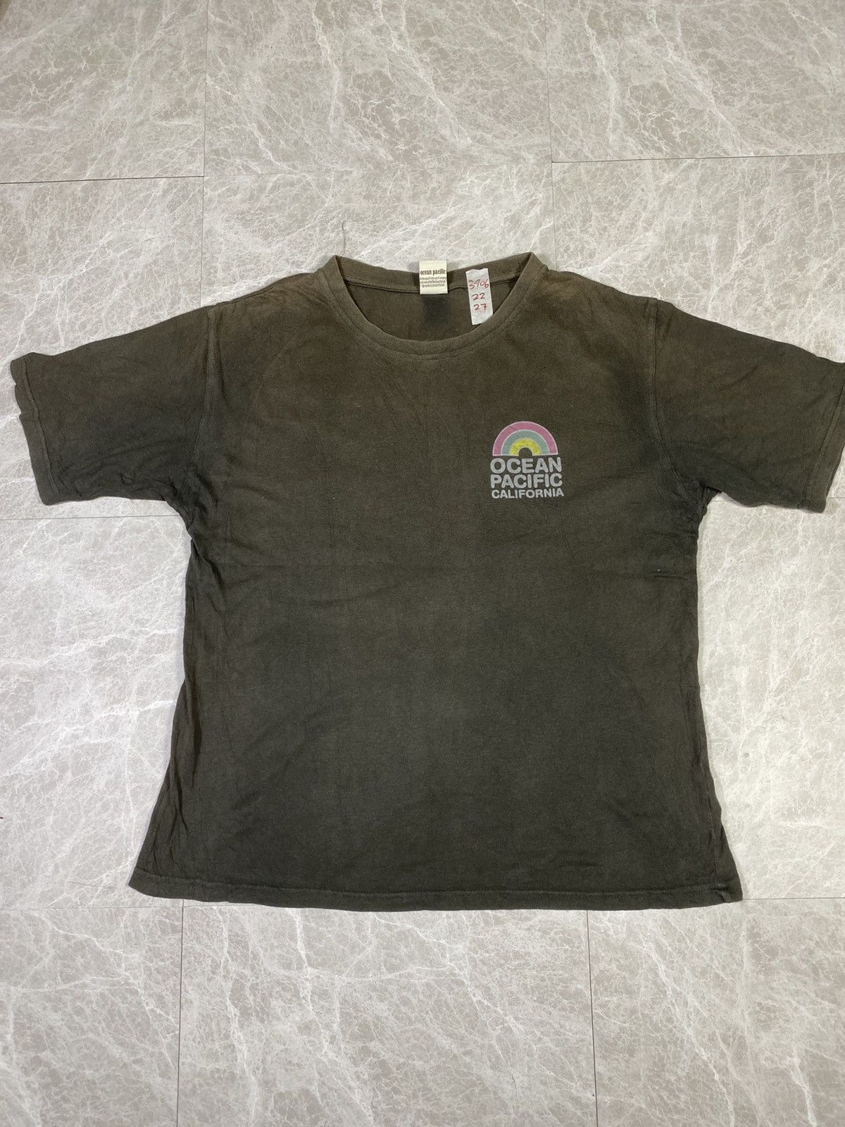 Ocean Pacific Vintage ocean pasific big logo volkwagen sunset size L Size US L / EU 52-54 / 3 - 10 Thumbnail