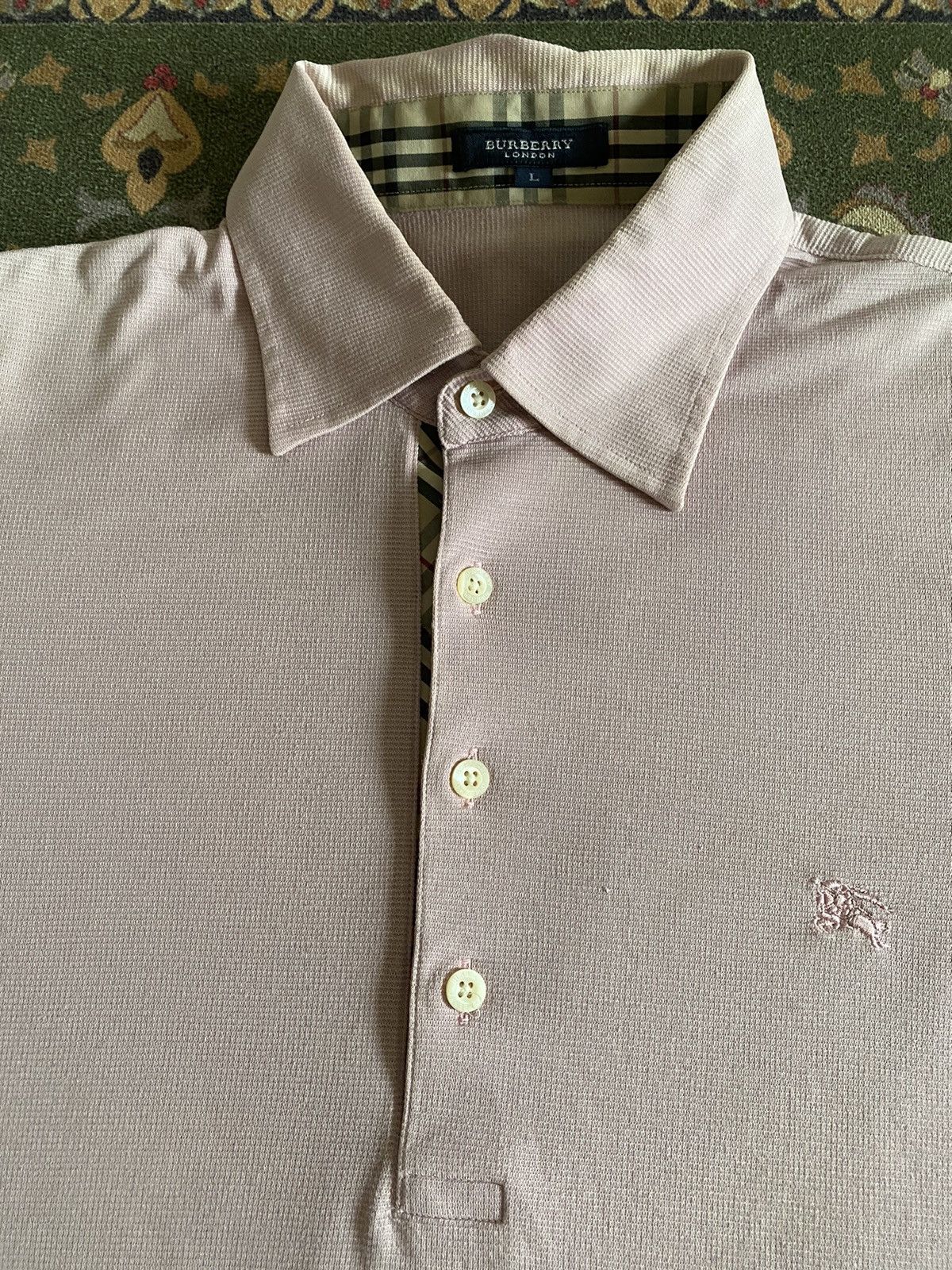 Burberry × Designer 🔥Burberry Small Logo Nice Design Polo Tee Size US L / EU 52-54 / 3 - 4 Thumbnail