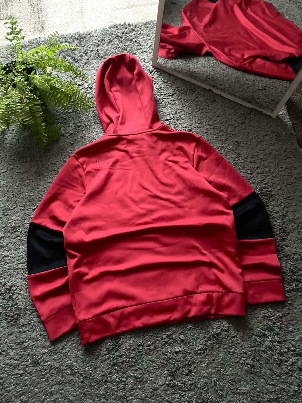Jordan Brand × Nike 00s Nike Air Jordan Hoodie Streetwear Logo Rare Vintage Y2k Size US S / EU 44-46 / 1 - 11 Thumbnail