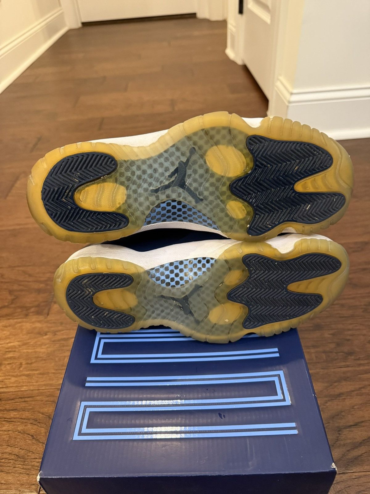 Jordan Brand Air Jordan 11 Retro UNC ‘Win Like 82’ Size 10 Size US 10 / EU 43 - 5 Thumbnail