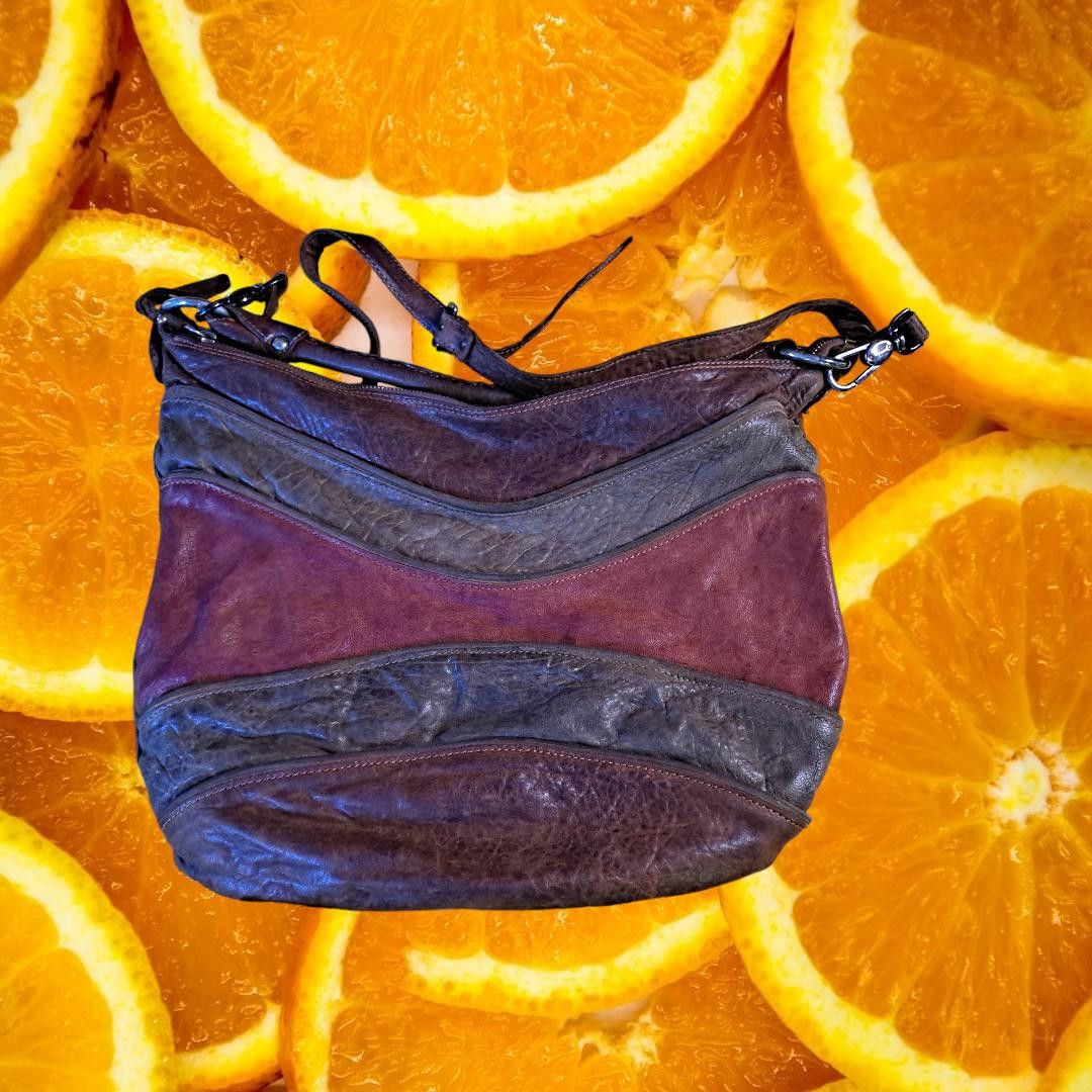 Other Innue Leather Patchwork Purse/Shoulder Bag Size ONE SIZE - 1 Thumbnail