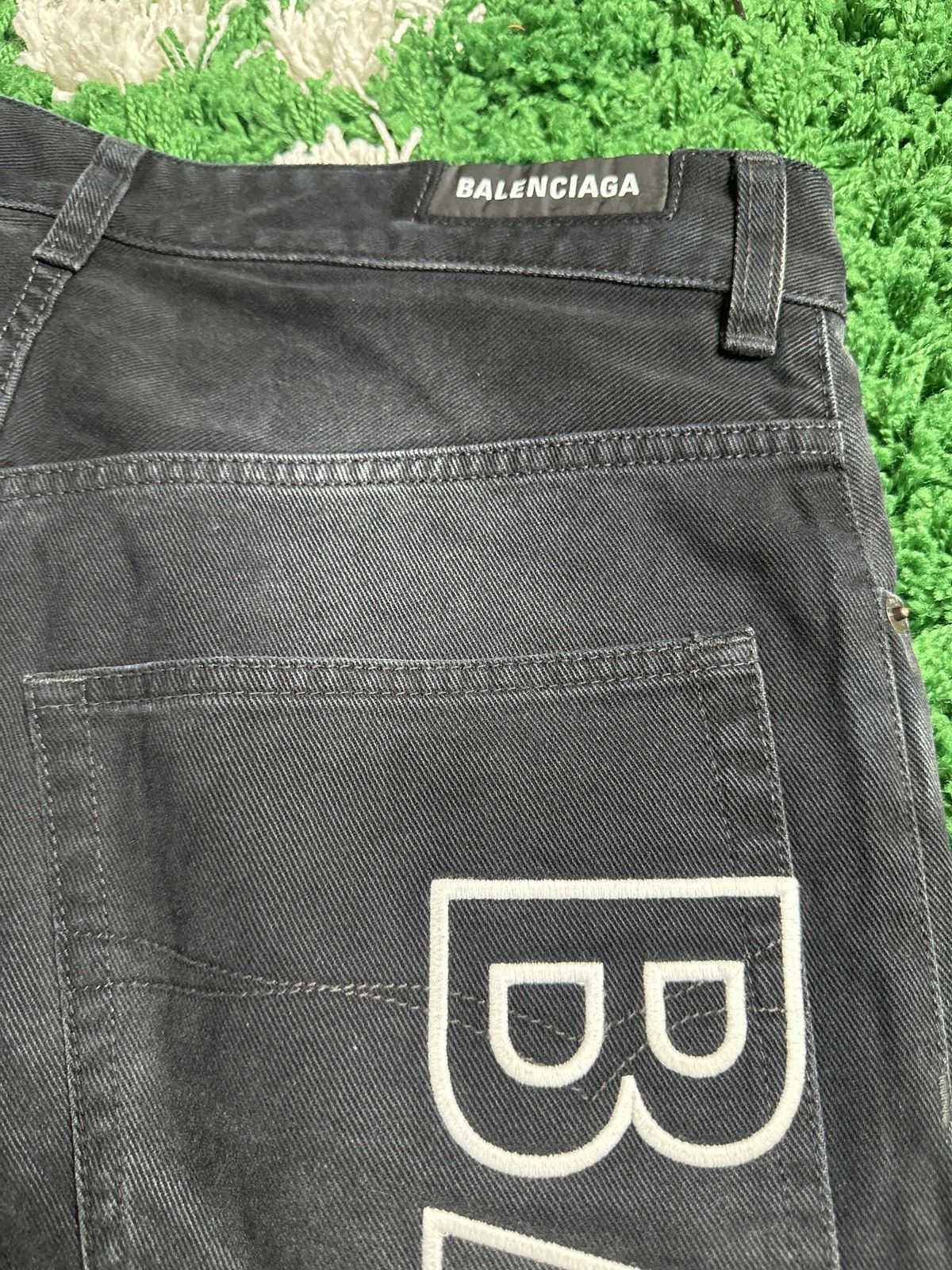 Balenciaga Balenciaga Outline Baggy Black Pants Size US 34 / EU 50 - 3 Thumbnail