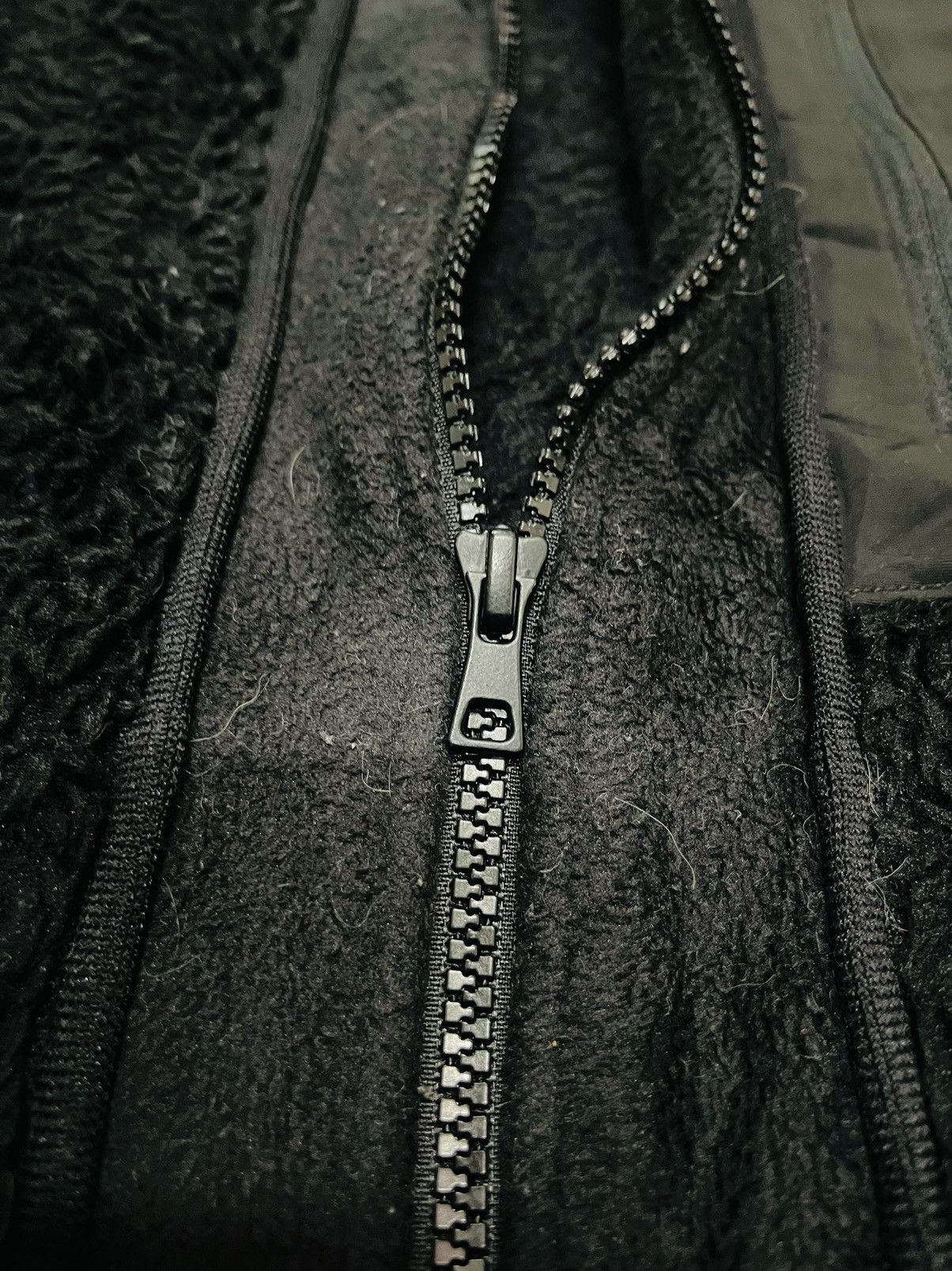 Uniqlo × White Mountaineering Uniqlo X White Mountaineering Fleece (12) Size US L / EU 52-54 / 3 - 7 Thumbnail