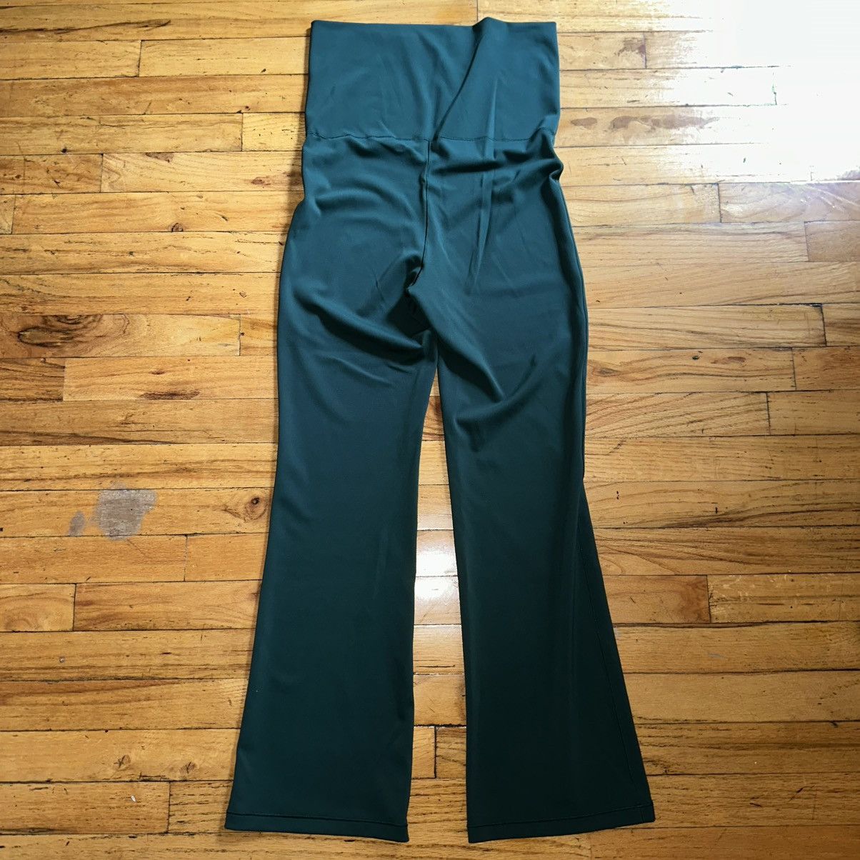 Gap Smooth foldover flare leggings Size 30" / US 8 / IT 44 - 5 Thumbnail