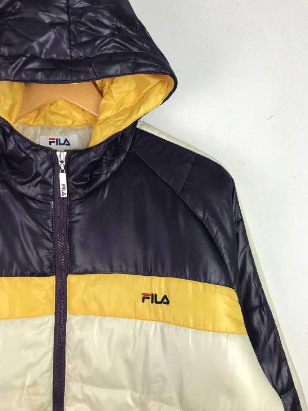 Fila × Japanese Brand × Vintage Vintage Colourful Fila Puffer Full Zipper jacket Size US M / EU 48-50 / 2 - 6 Thumbnail