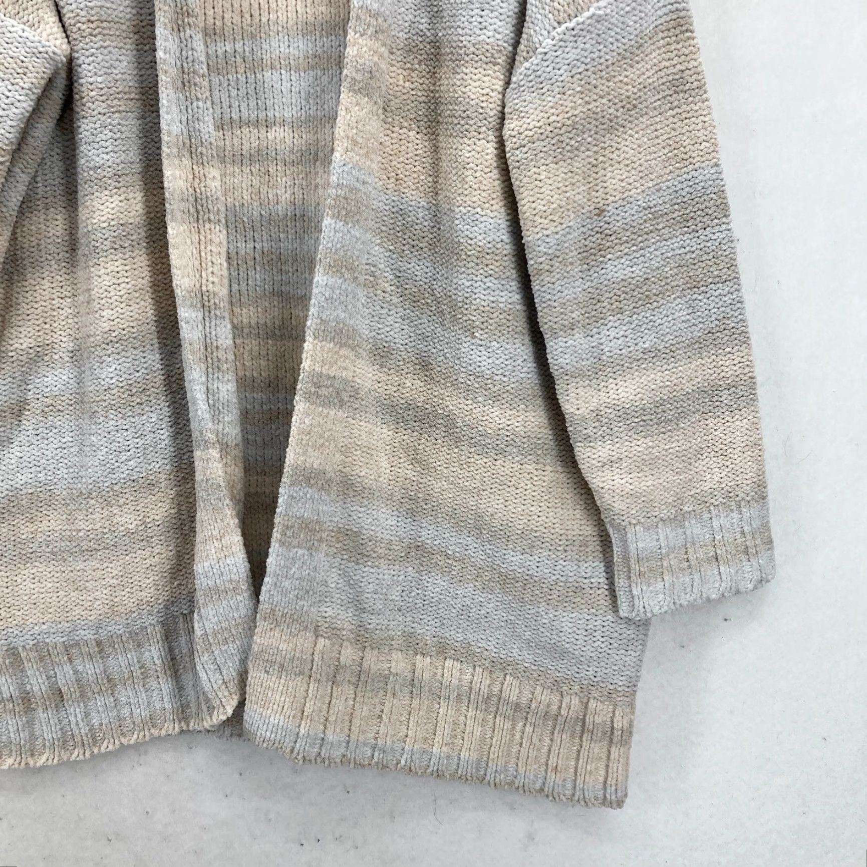 American Eagle Outfitters American Eagle Outfitters Cardigan Women’s Striped Knit Open Front M Gray Beige Sweater Size M / US 6-8 / IT 42-44 - 3 Thumbnail