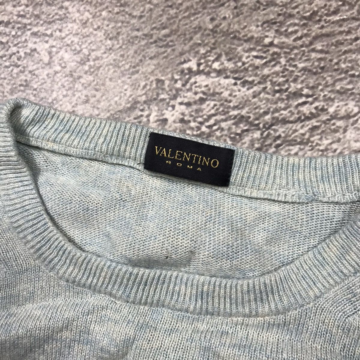 Vintage Vintage 90s Valentino Knit Sweater Oversized Grunge Logo L Size US L / EU 52-54 / 3 - 6 Thumbnail