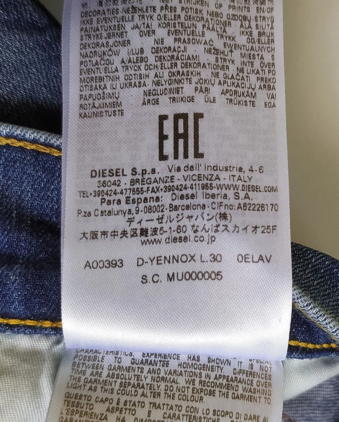 Diesel Diesel D-YENNOX L.30 MENS JEANS T/9875 Size US 34 / EU 50 - 9 Thumbnail