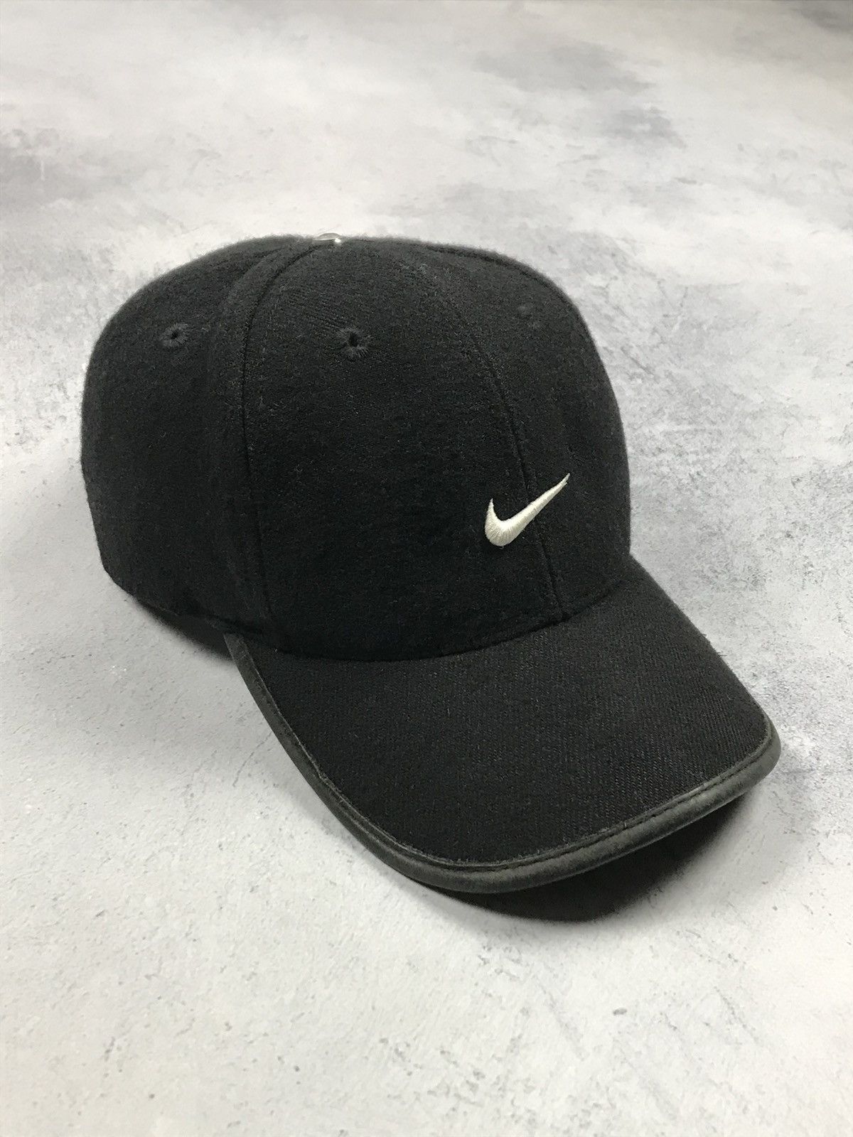 Nike × Vintage Vintage 90s Nike Embroidered Centre Swoosh Logo Wool Cap Size ONE SIZE - 1 Thumbnail