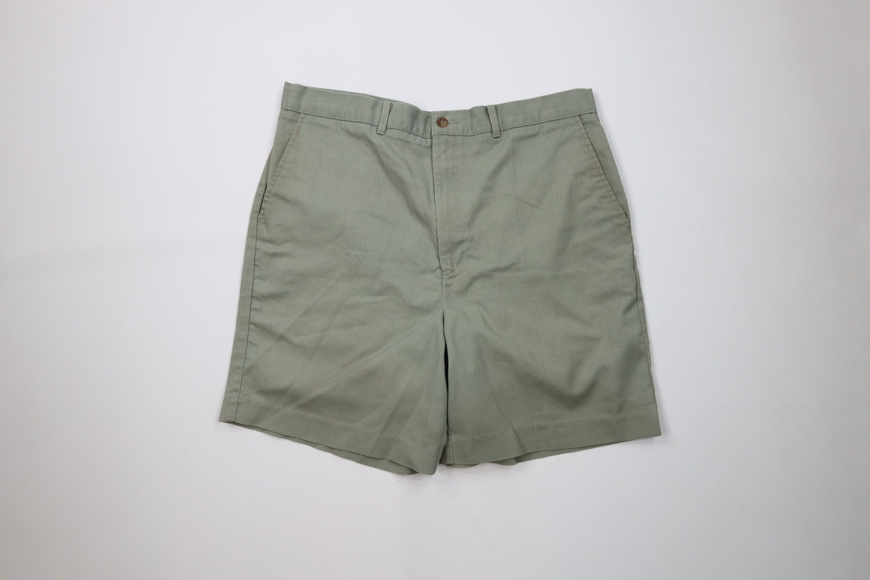 Vintage Vintage 90s Streetwear Above Knee Chino Golf Shorts Green Size US 34 / EU 50 - 1 Thumbnail