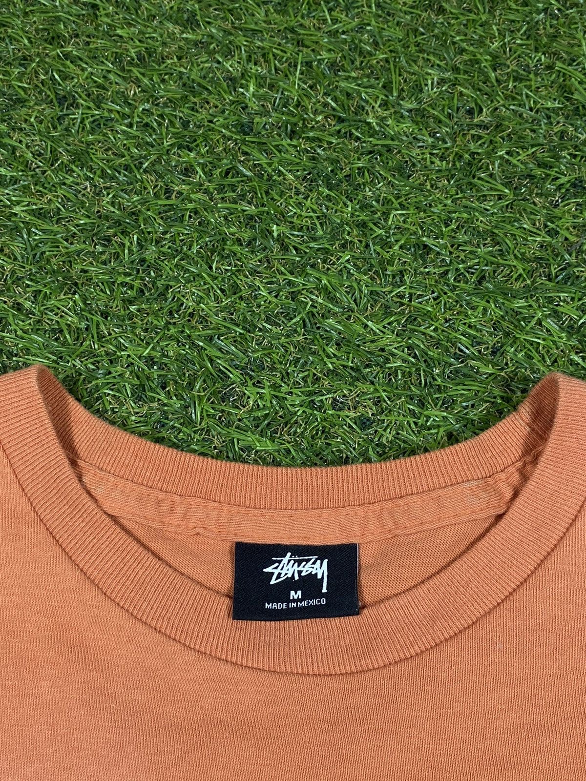 Vintage Y2K Stussy Tee Big logo streetwear style size M