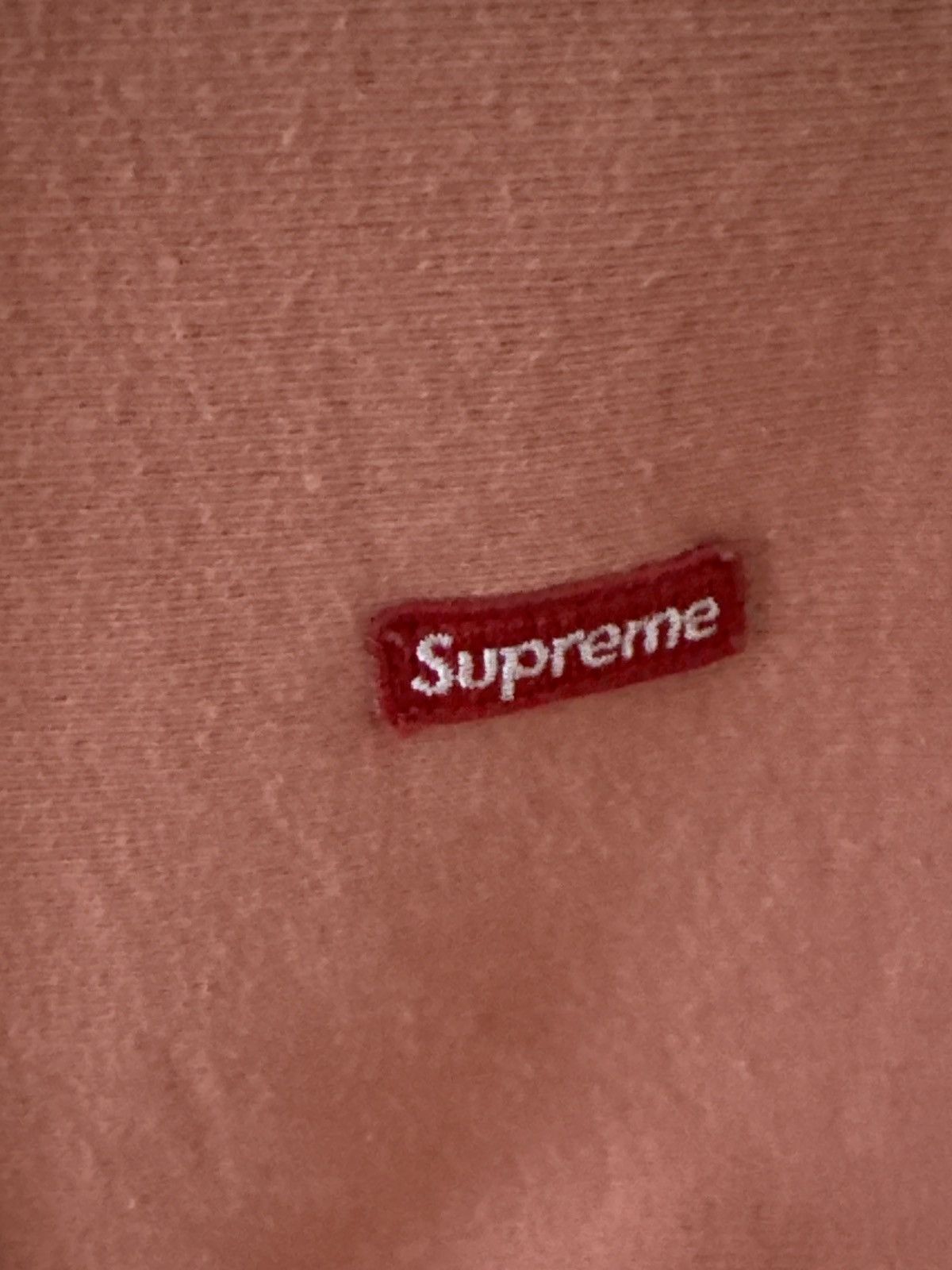 Supreme Supreme small box logo Size US L / EU 52-54 / 3 - 3 Thumbnail