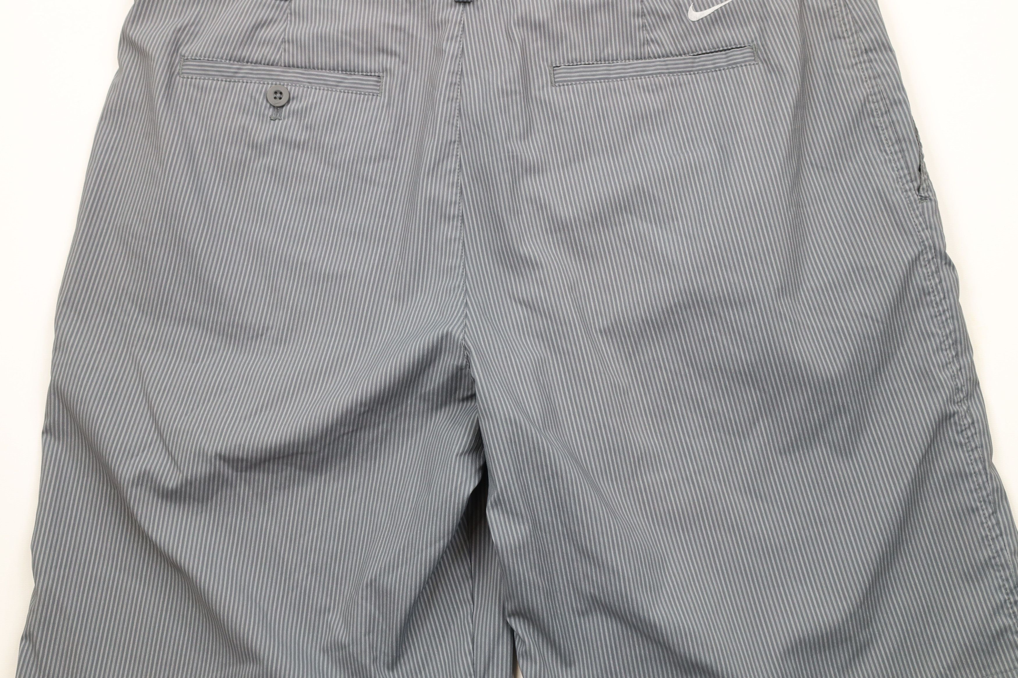 Nike × Vintage Nike Golf Flat Front Tech Golfing Chino Shorts Gray Size US 38 / EU 54 - 10 Thumbnail