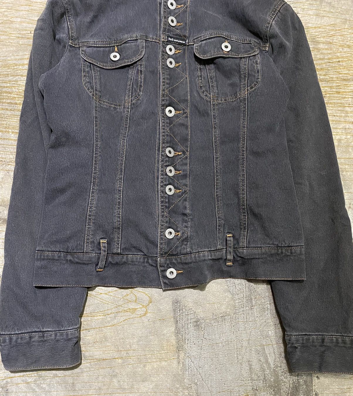 Dolce & Gabbana 1990s Dolce Gabbana Multibutton Quilted denim trucker jacket Size US XS / EU 42 / 0 - 3 Thumbnail