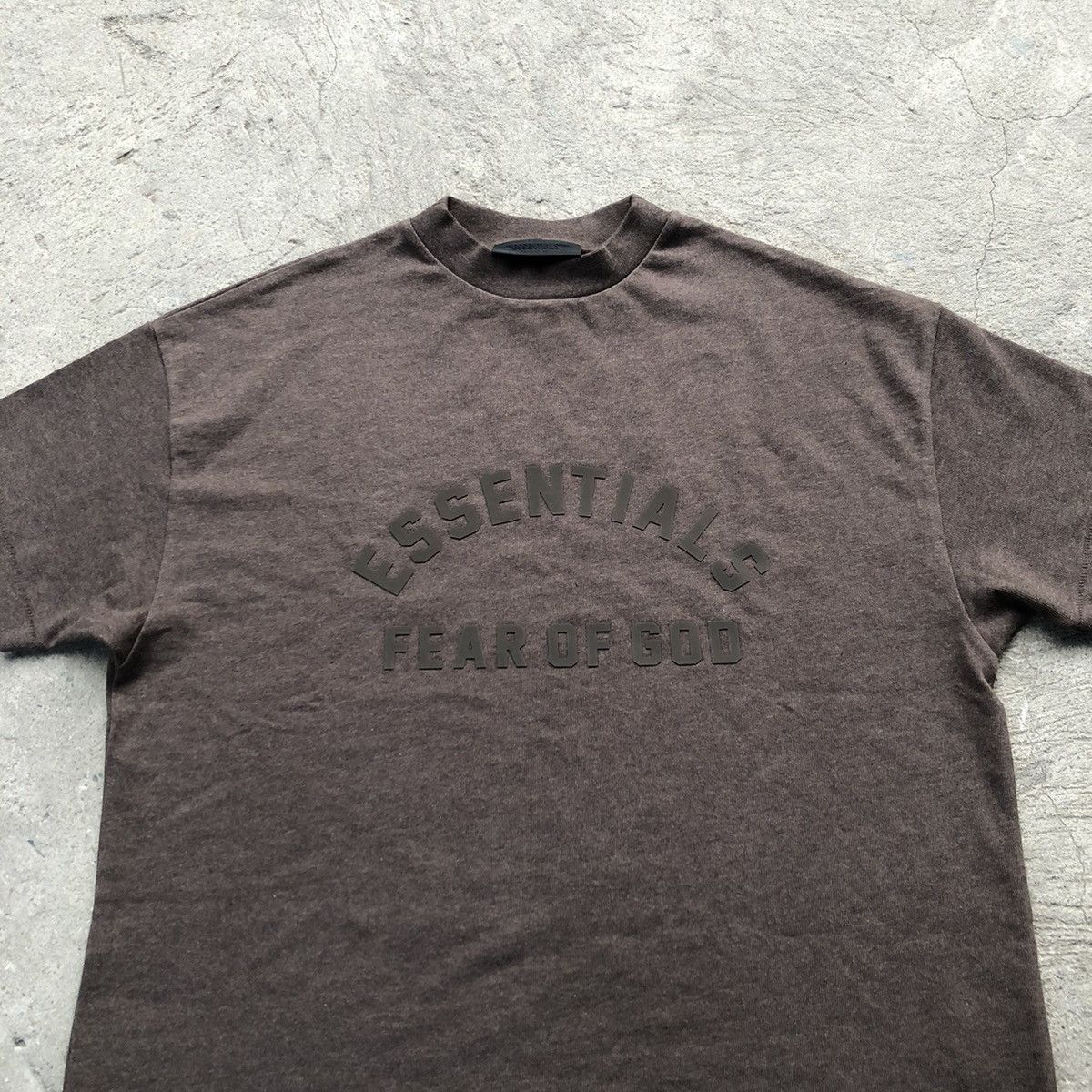 Essentials × Fear of God Fear of God Essentials Heavy S/S “Heather Wood” Tee Size US XXS / EU 40 - 2 Thumbnail