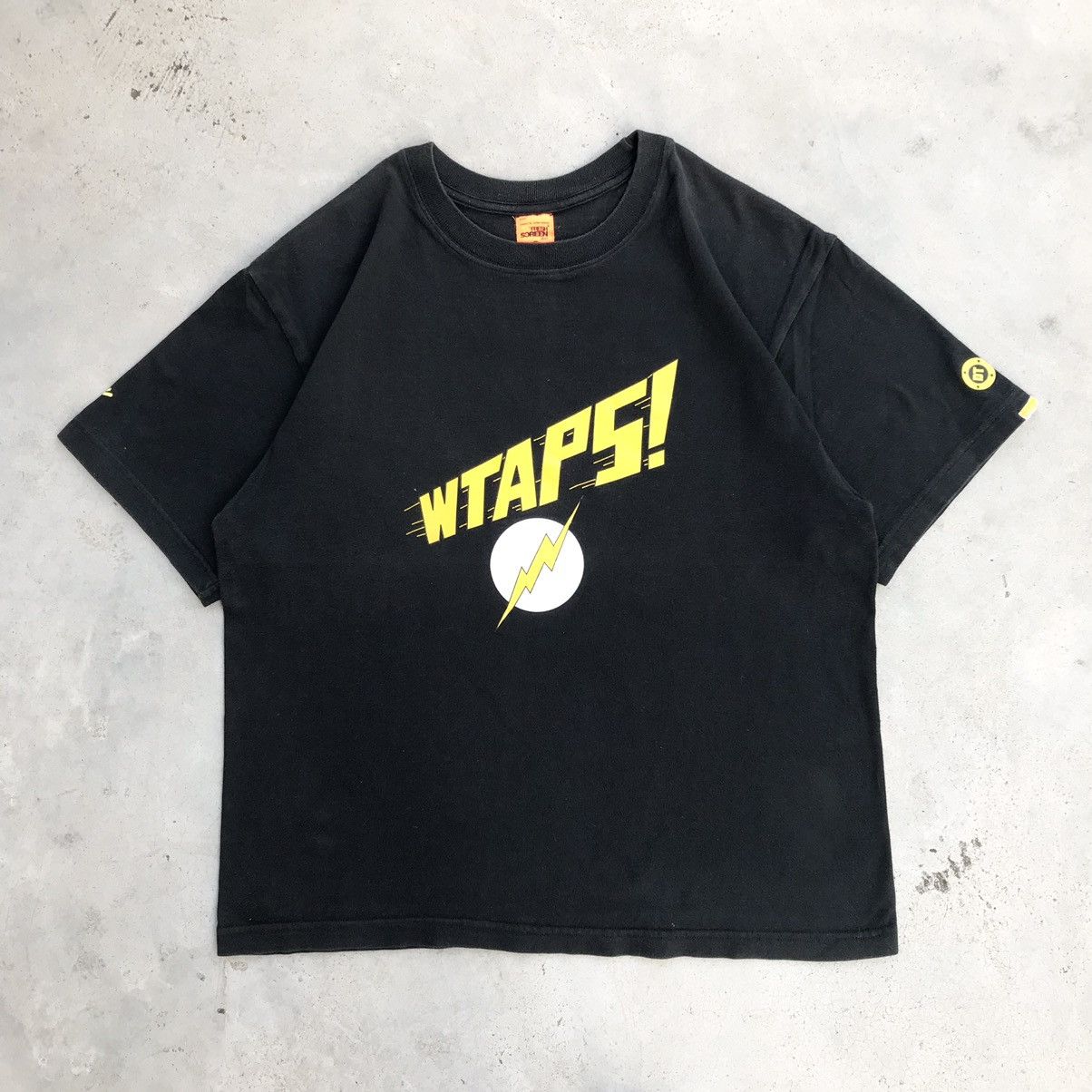 Wtaps Vintage 90's Wtaps Ripoff The Flash DC Comics T-Shirt Size US M / EU 48-50 / 2 - 1 Thumbnail