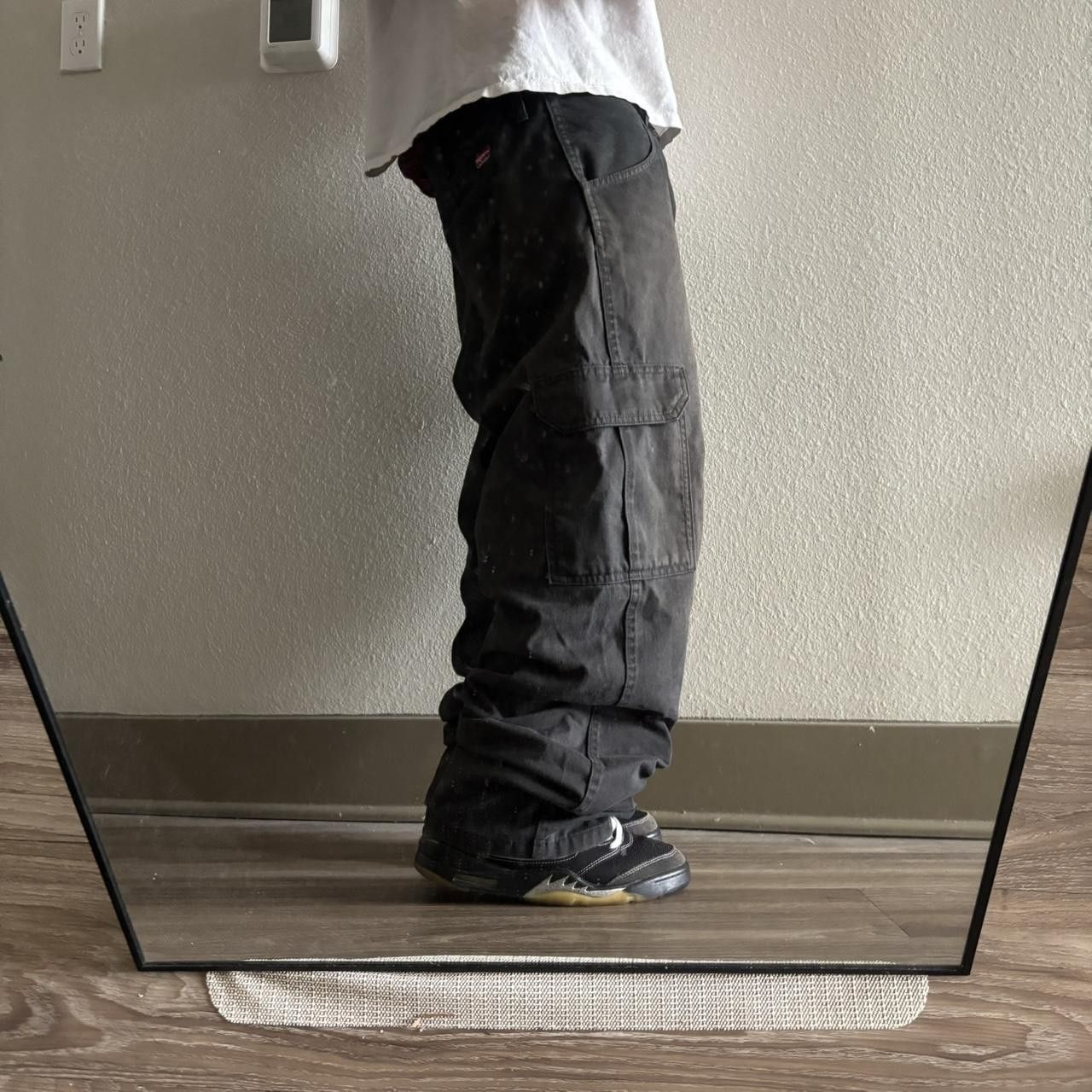 Vintage Crazy Vintage Y2K/2000s Baggy Faded Black Workwear Skater Style Cargo Pants! 36x30 Size US 36 / EU 52 - 2 Thumbnail