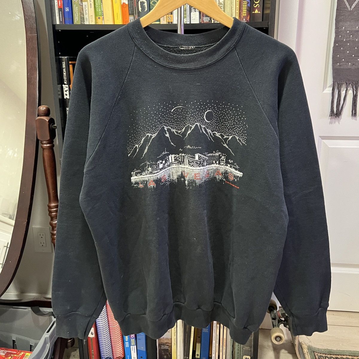 Vintage vintage las vegas skyline crewneck sweatshirt Size US M / EU 48-50 / 2 - 1 Thumbnail