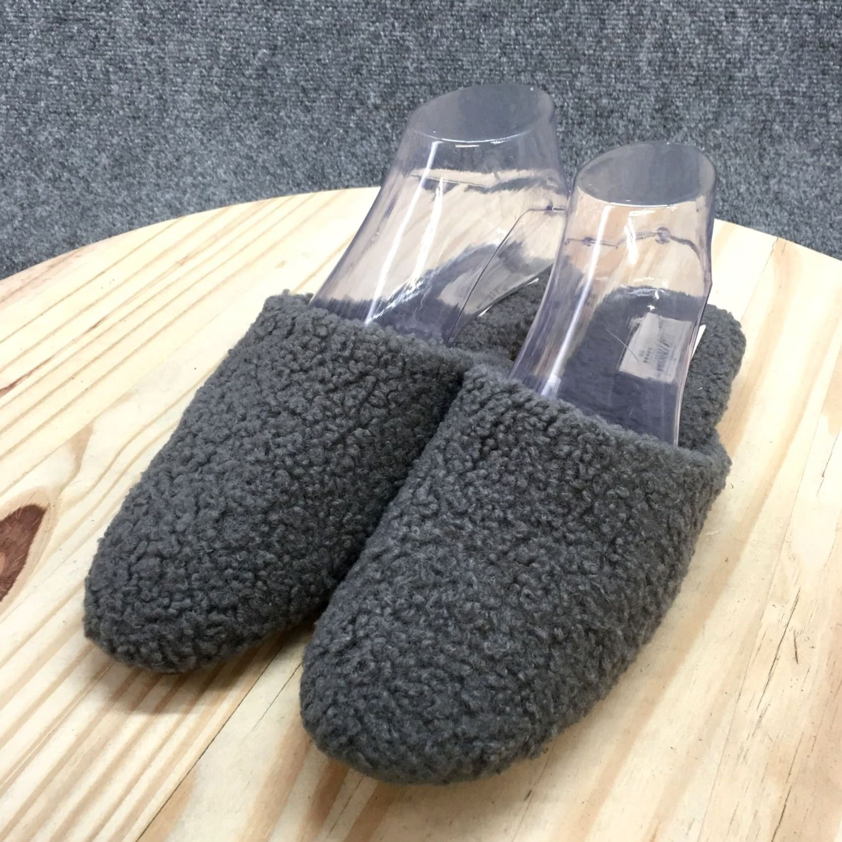 Vintage Universal Thread Slippers Womens 9.5 Margot Mules Gray Faux Fur Comfort Slip On Size ONE SIZE - 3 Thumbnail