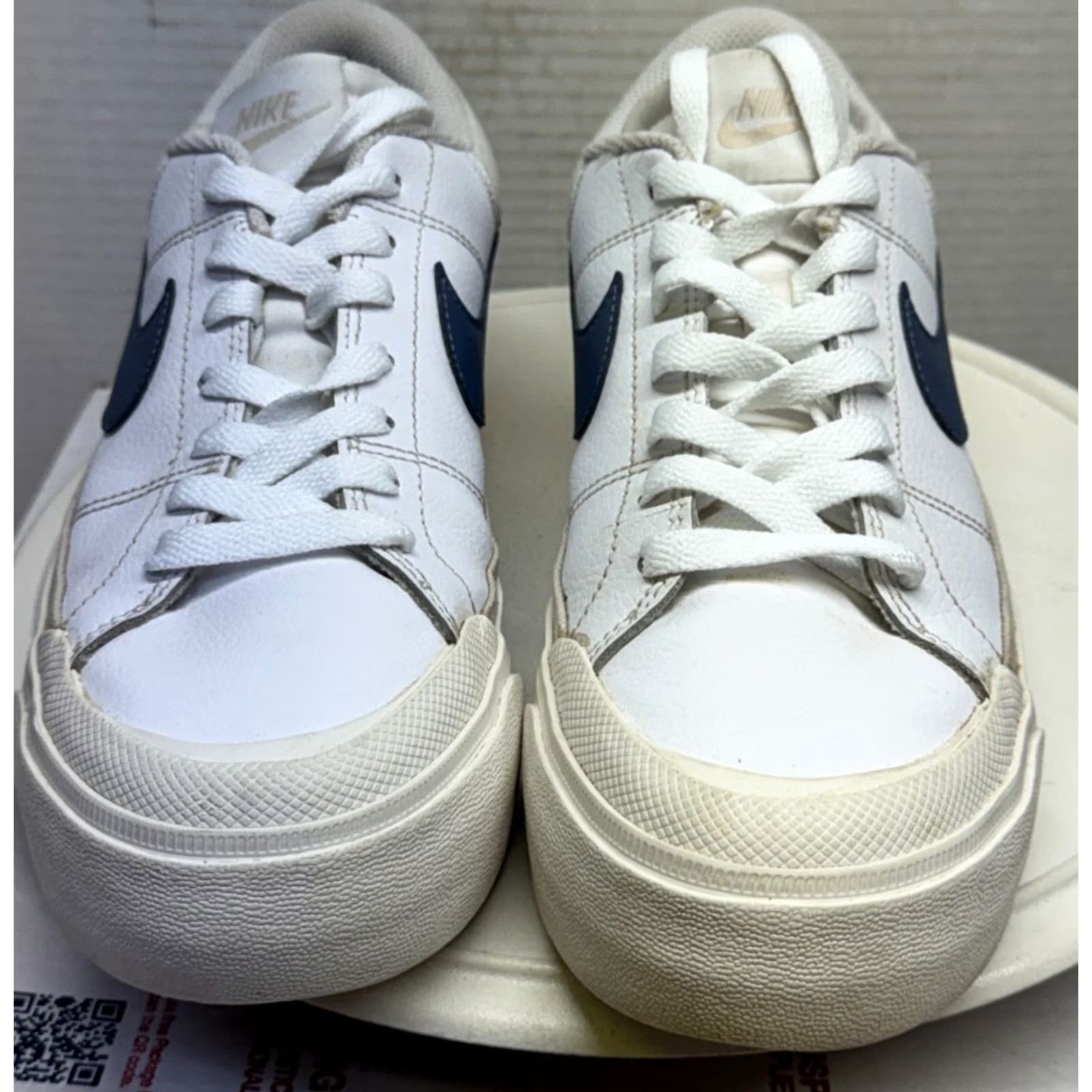 Nike Nike Court Legacy Lift Sneakers Womens DM7590-104 White 39/8 Diffused Blue Comfort Classic Size US 8 / IT 38 - 2 Thumbnail